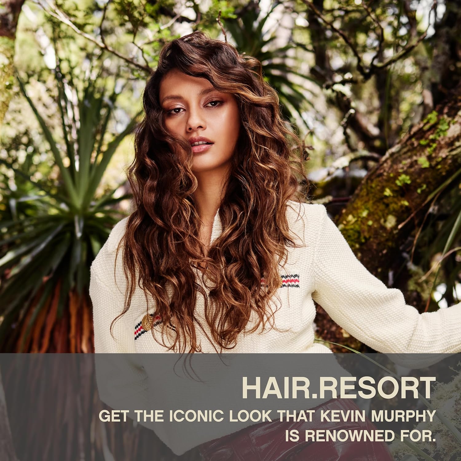 KEVIN.MURPHY HAIR.RESORT - Beach Texturizer & Curl Enhancer - For All Hair Types - Curl Defining Lotion - Curl Care with Vitamin C & E - 10 mL / 5.1 fl oz - Image 2