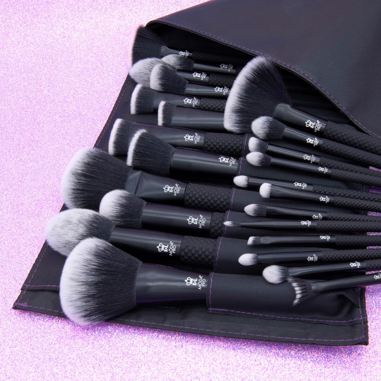 Moda Pro Full Face 25pc Makeup Brush Set with Travel Pouch - Image 3