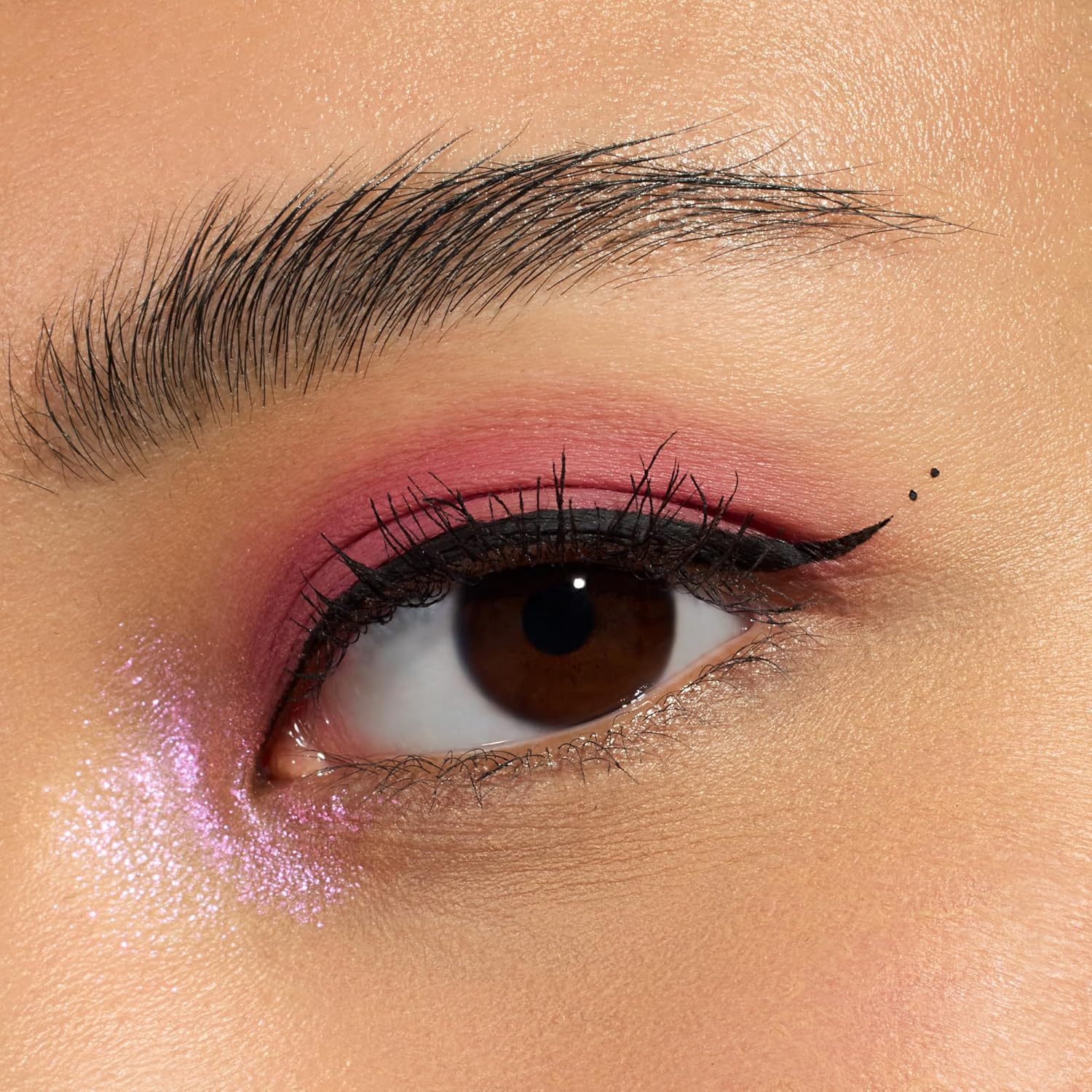 essence | Lash Princess Liquid Liner Waterproof Black | Smudge Proof, Matte Eyeliner with Ultra-Fine Brush Tip | Vegan & Cruelty Free - Image 7