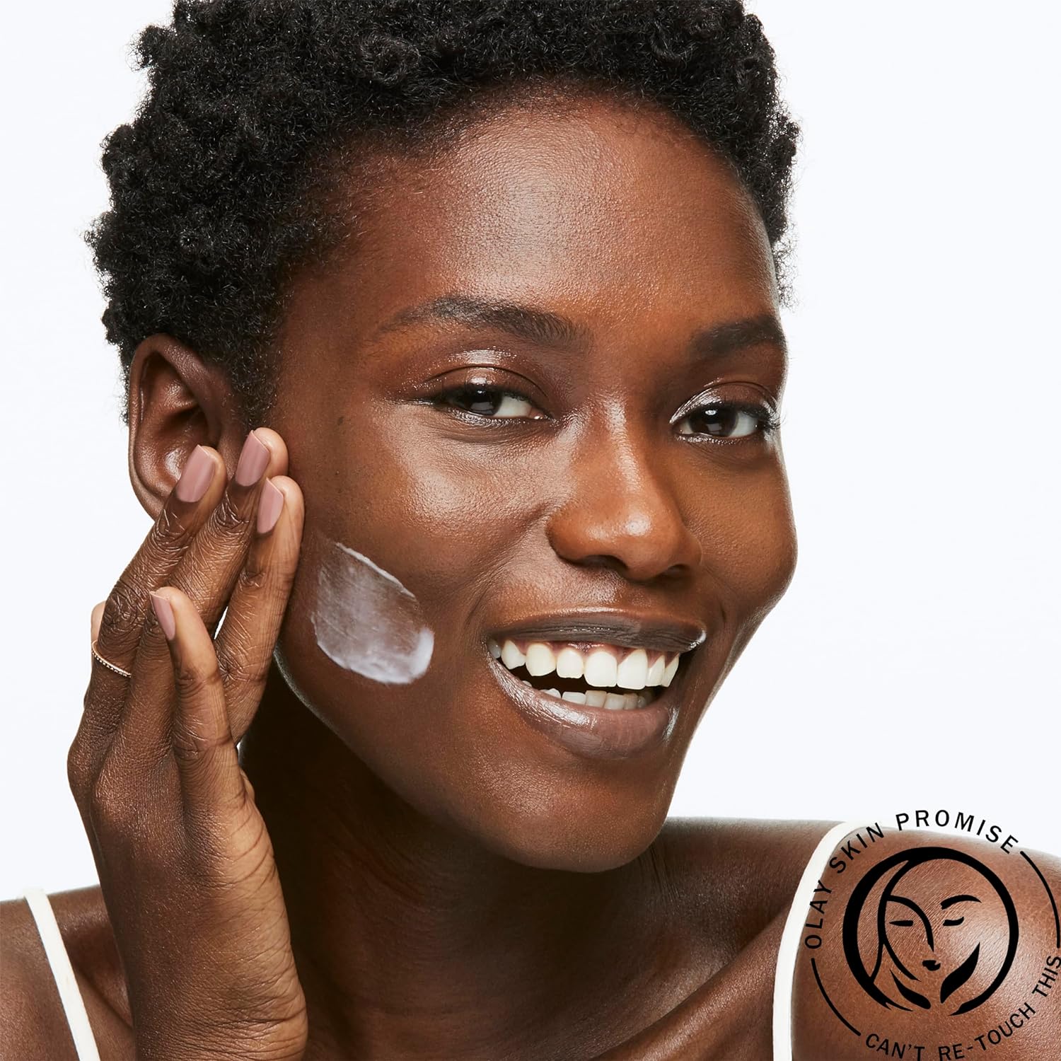 Olay Vitamin C MAX Face Moisturizer, Brightening Cream for Women, Hydrating, Evens Tone, Dark Spot & Hyperpigmentation Reduction, Glowing Skin Care - Niaciniamide, Peptides 1.7 Oz - Image 5