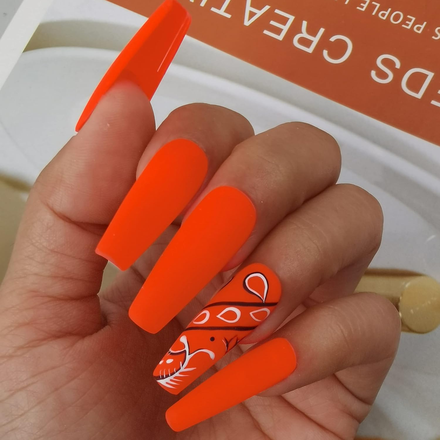 AIMEILI Soak Off U V LED Orange Gel Nail Polish - Lilium Pumilum Orange (117) 10ml - Image 8