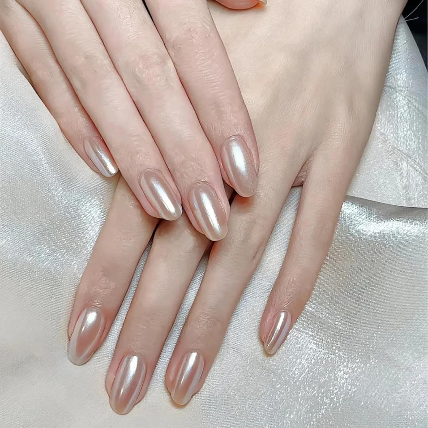 COSMOO Pearl Pink Nail Polish, 10ml Quick Dry Nail Lacquer, Super Lustrous Nail Enamel Polish, Shimmer Iridescent Ultrachrome Art Varnish, 0.34 fl oz (Pearl Pink)