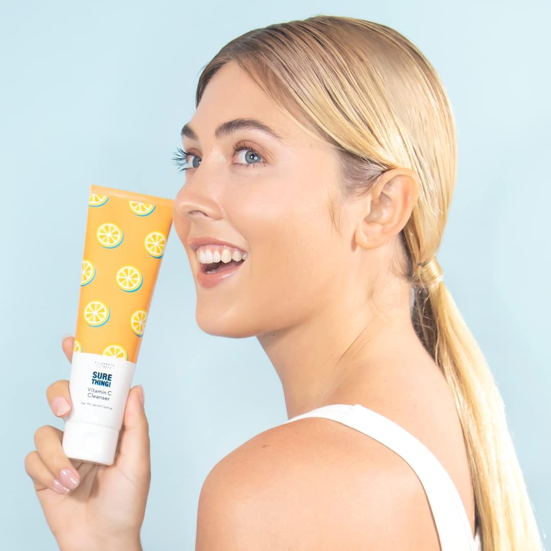 Elizabeth Mott Sure Thing Vitamin C Gel Foaming Facial Cleanser – Deep Cleansing, Hydrating Face Wash for All Skin Types – Removes Dirt & Makeup, Brightens, & Smooths Skin – Vegan, Cruelty-Free, 150ml - Image 2
