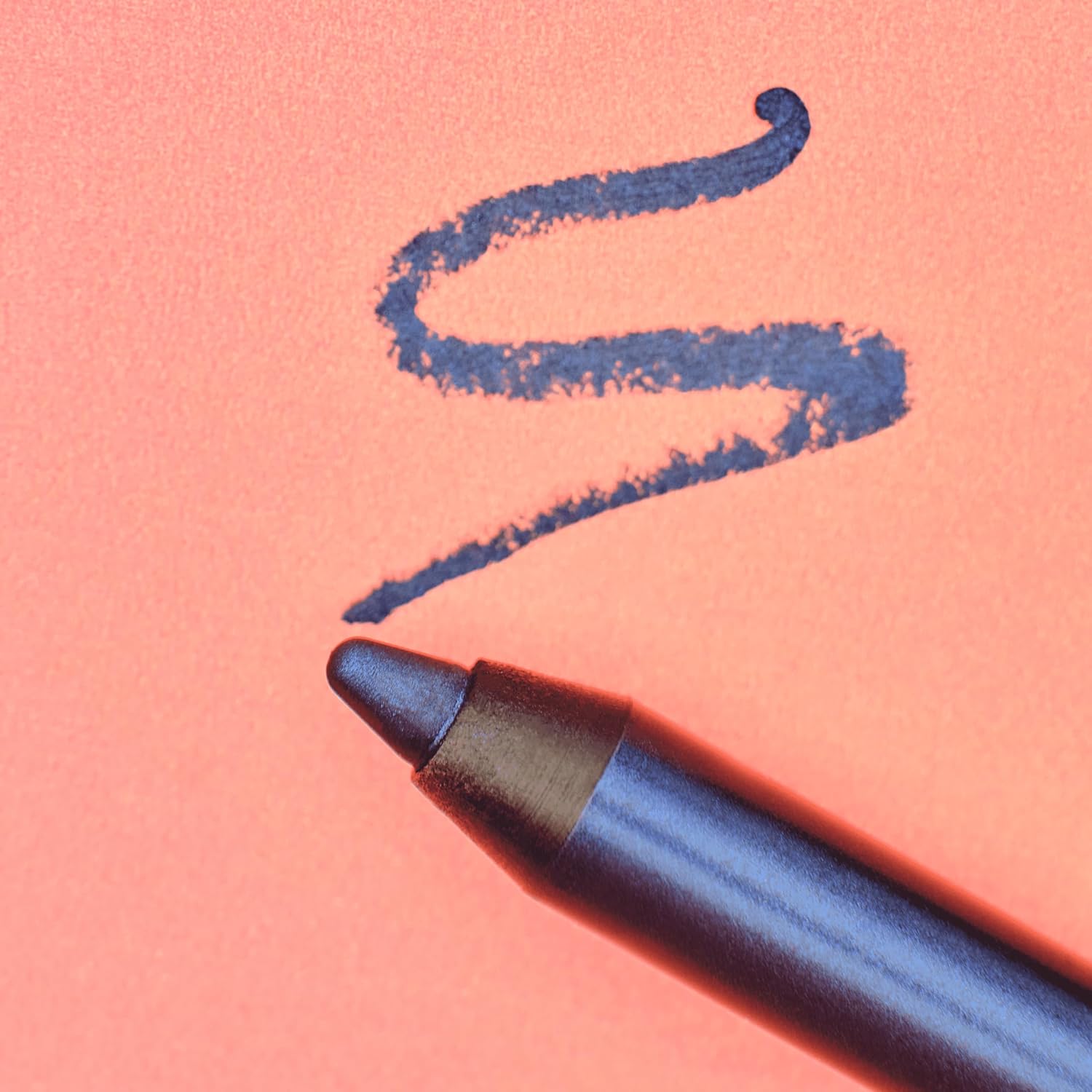 essence | Stay & Play Gel Eyeliner | Super Soft Gel-like Texture | Waterproof & Longlasting | Vegan & Cruelty Free (10 | Mystic Blue) - Image 6