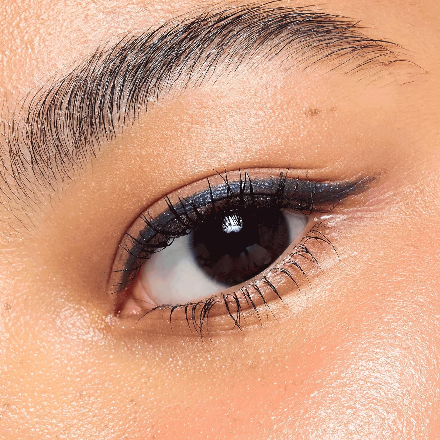 essence | Stay & Play Gel Eyeliner | Super Soft Gel-like Texture | Waterproof & Longlasting | Vegan & Cruelty Free (10 | Mystic Blue) - Image 3
