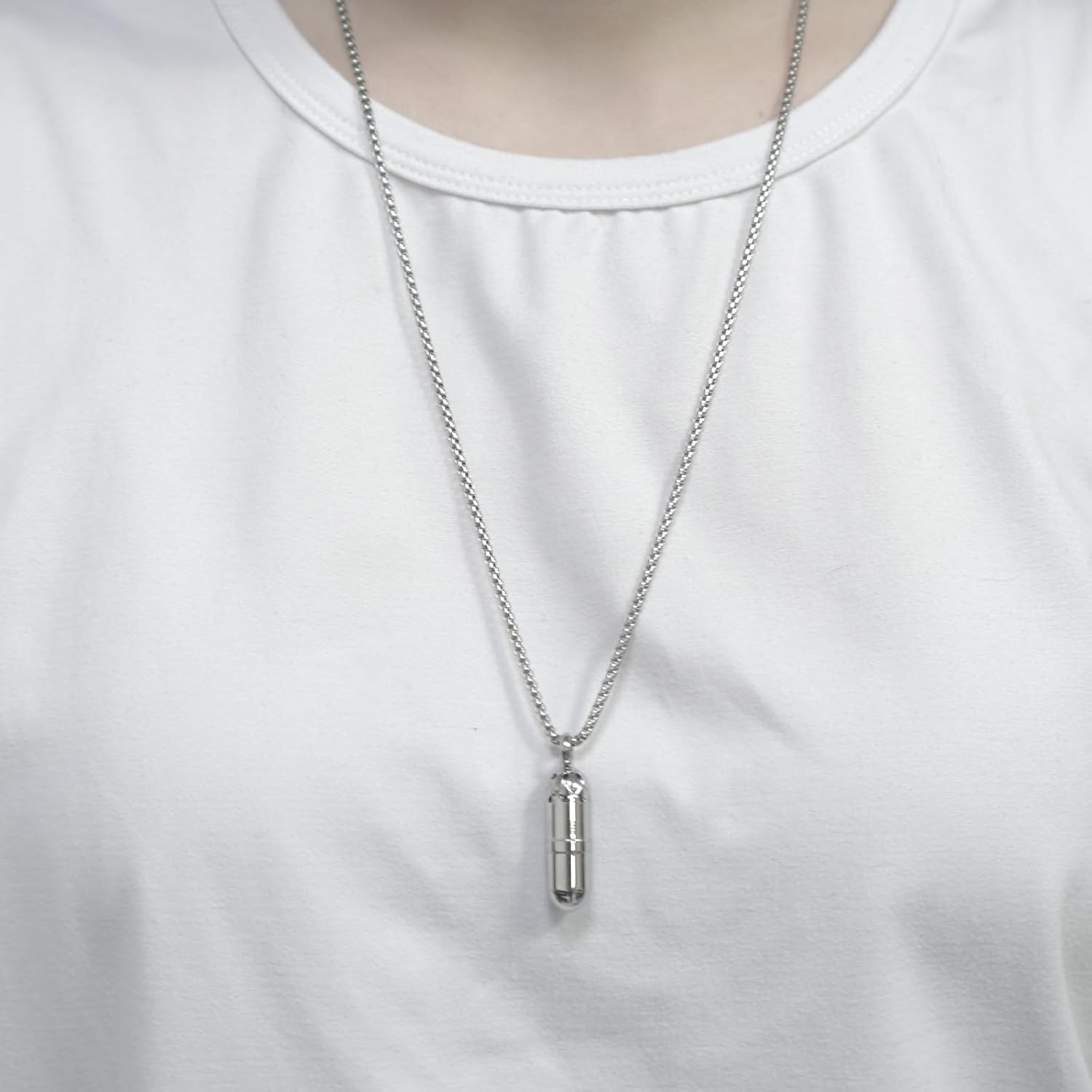 Essential Oil Necklace for Women, Aromatherapy Necklace Diffuser, Women's/Men's Fragrance Diffuser Pendant Birthday, Christmas and Valentine's Day Gifts (Silver) - Image 6