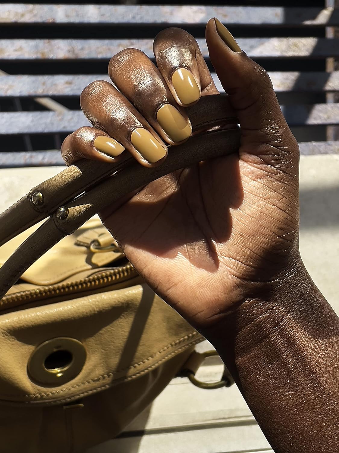 essie vegan nail polish, Off The Grid, fall 2022 collection, warm, mushroom brown - Image 7