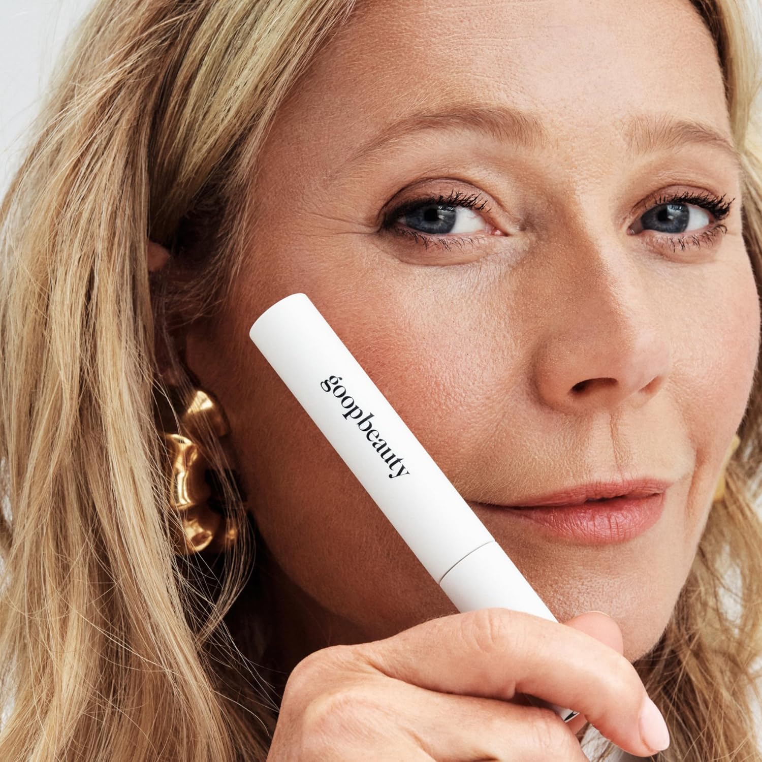 goop Beauty Featherlash Lifting Mascara | Volumizing & Lengthening Eyelash Serum with Nourishing, Clean Ingredients | 0.15 fl oz - Image 4