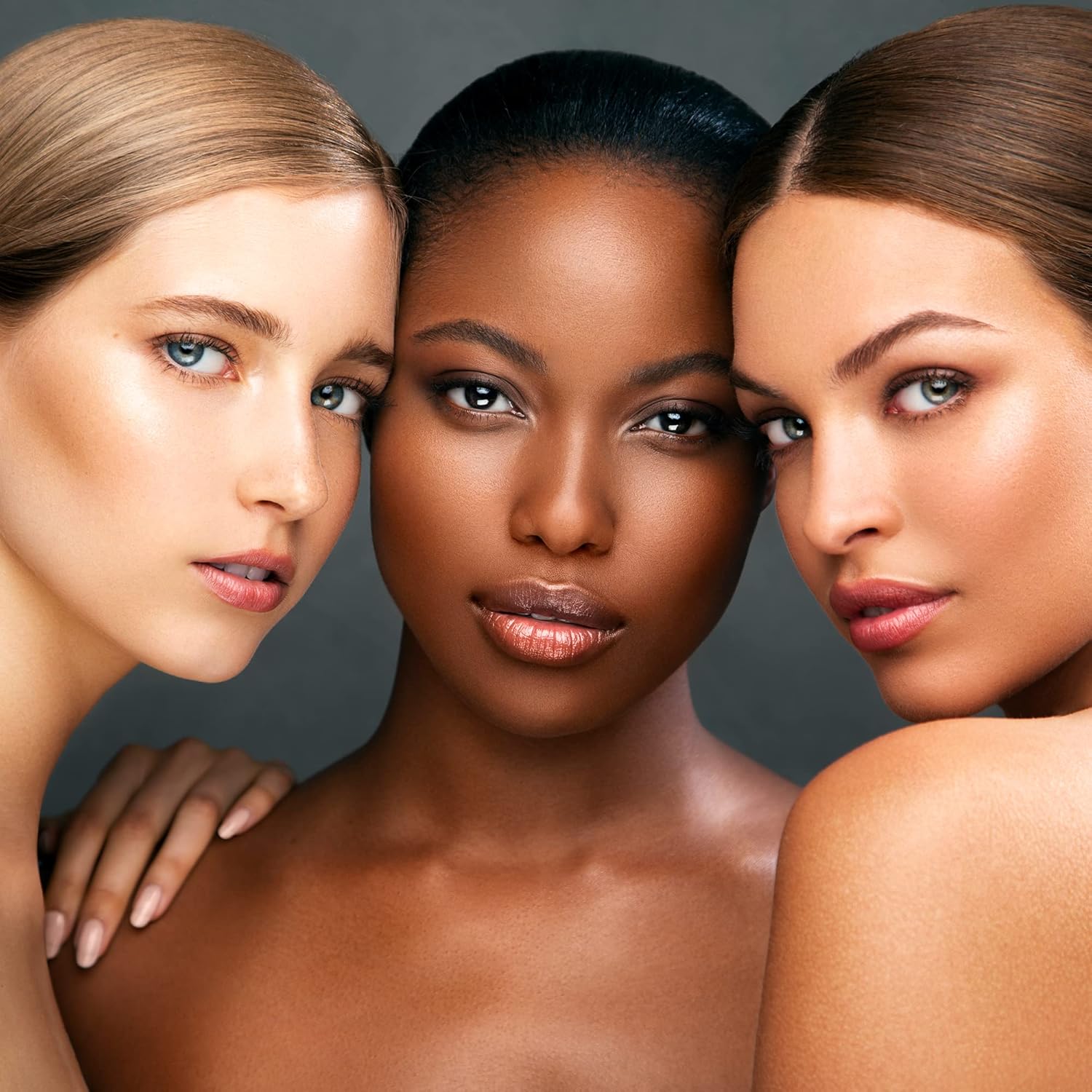 Kevyn Aucoin The Etherealist Super Natural Concealer: Weightless corrector, multi-use and highlights. Makeup artist go to that blurs imperfections for a flawless finish. - Image 7