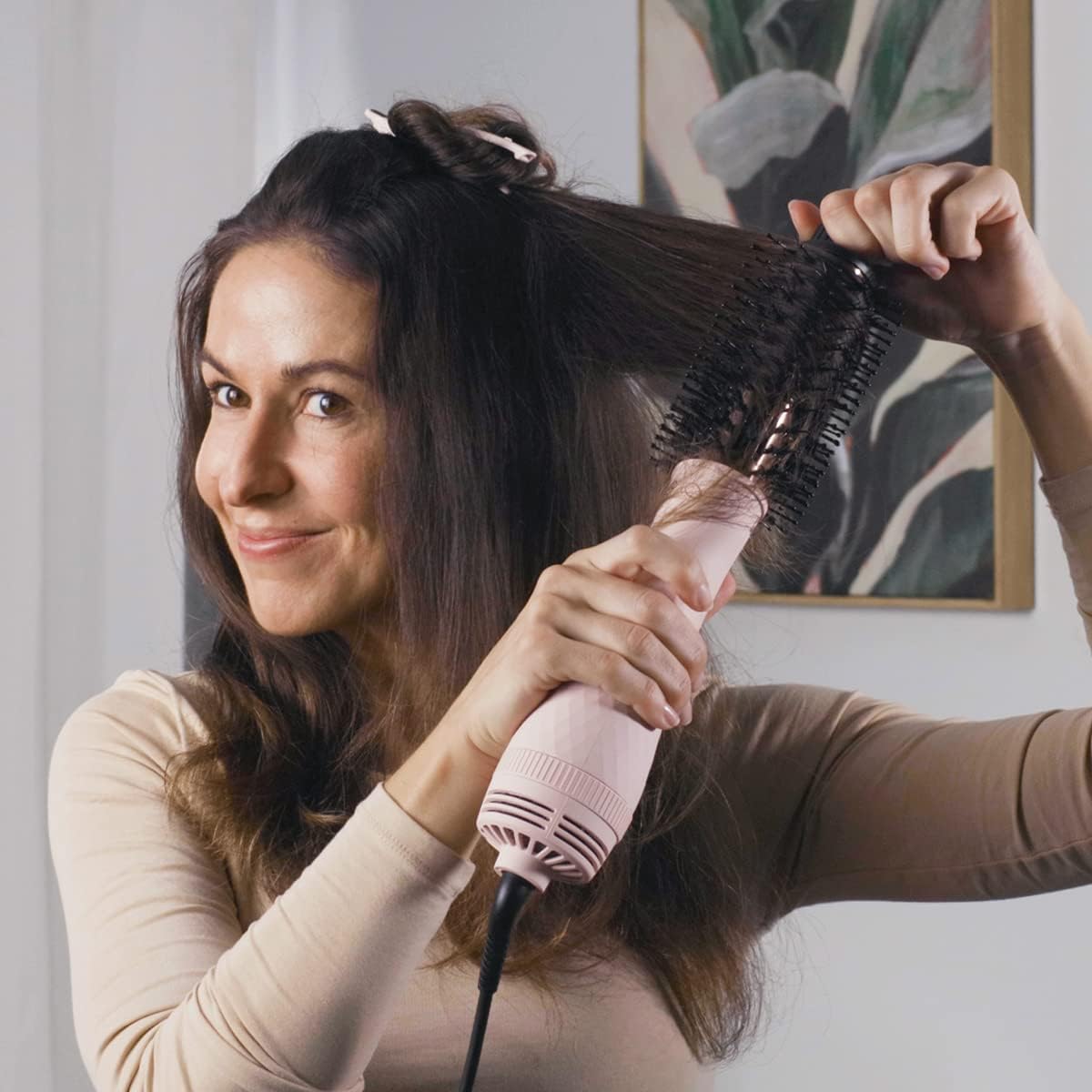 L'ANGE HAIR Le Volume 2-in-1 Titanium Blow Dryer Brush | Hot Air Brush in One with Oval Barrel | Hair Styler for Smooth, Frizz-Free Results for All Hair Types (Blush - 75 mm) - Image 3