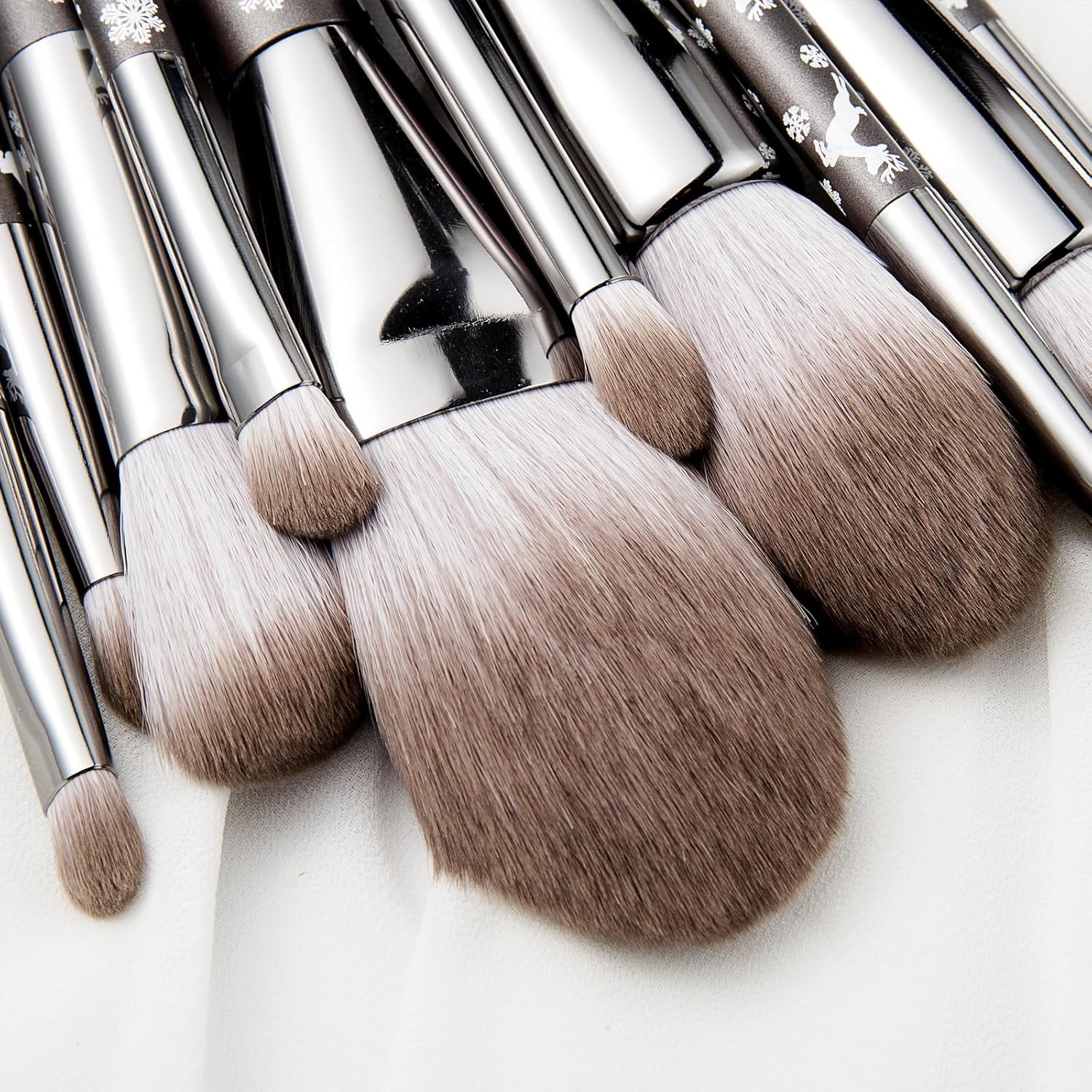 Natural Goat Hair Makeup Brush Set Professional, Snowflake Cosmetic Brushes Makeup Set, Natural Makeup Brushes, Natural Bristle Makeup Brushes, Natural Hair Makeup Brushes Set Professional. - Image 2