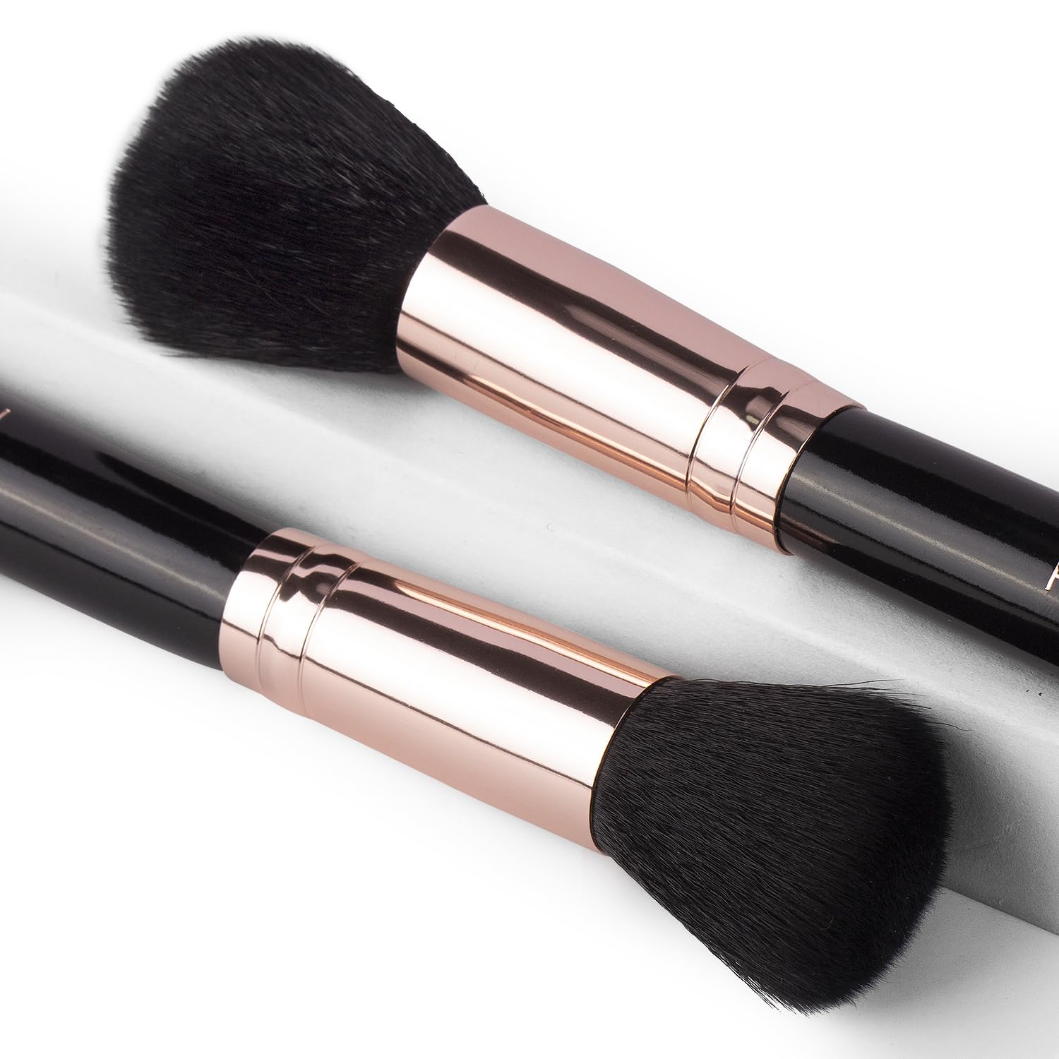 Real Perfection Makeup Brush Set 16 Pcs with 1 Eyebrow Razor Premium Synthetic Foundation Powder Concealers Eyeshadow Blush Makeup Brushes Make up Brushes Kit (Black) - Image 9