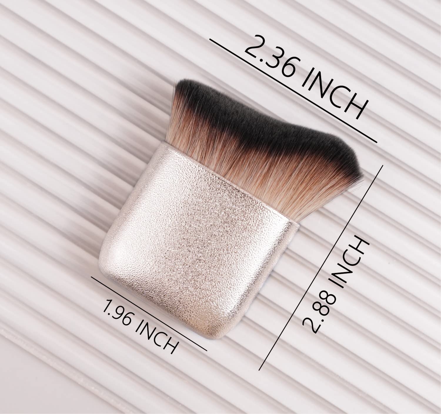 Self Tanner Brush GOERTI Body Makeup Brush for Flawless Leg Makeup, Kabuki Foundation Makeup Brush for Face & Body, Full Coverage Tanning Blend Applicator for Self Tanner, Bronzer & Lotion Tan Mousse - Image 2