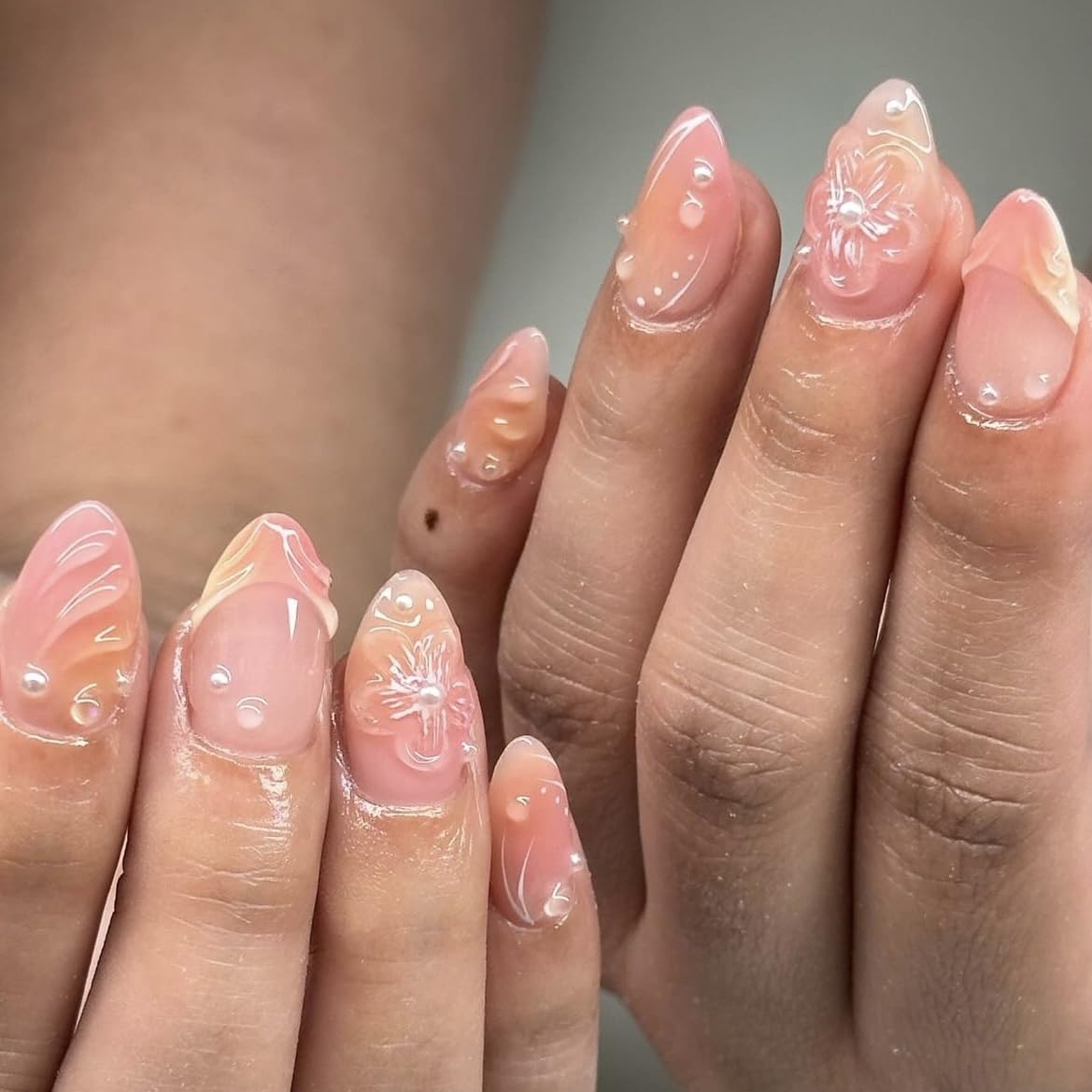 Set 10Pcs -Clear -Gel 3D -Flowers -Nails -Charms Plain No Rhinestone Gems Handmade by Gel, Design For Medium & Long Nail, 3D Flower Nail Art Floral Salon Decor For Women(Medium, ApricotBlossom Clear) - Image 3