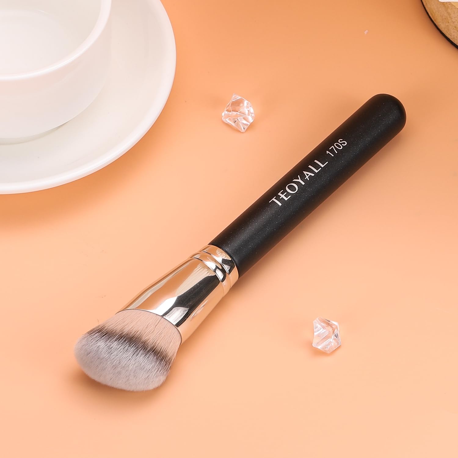 TEOYALL Angled Foundation Contour Brush, Synthetic Kabuki Brush for Concealing Blending Setting Buffing with Liquid, Cream and Powder Cosmetic (170S) - Image 6