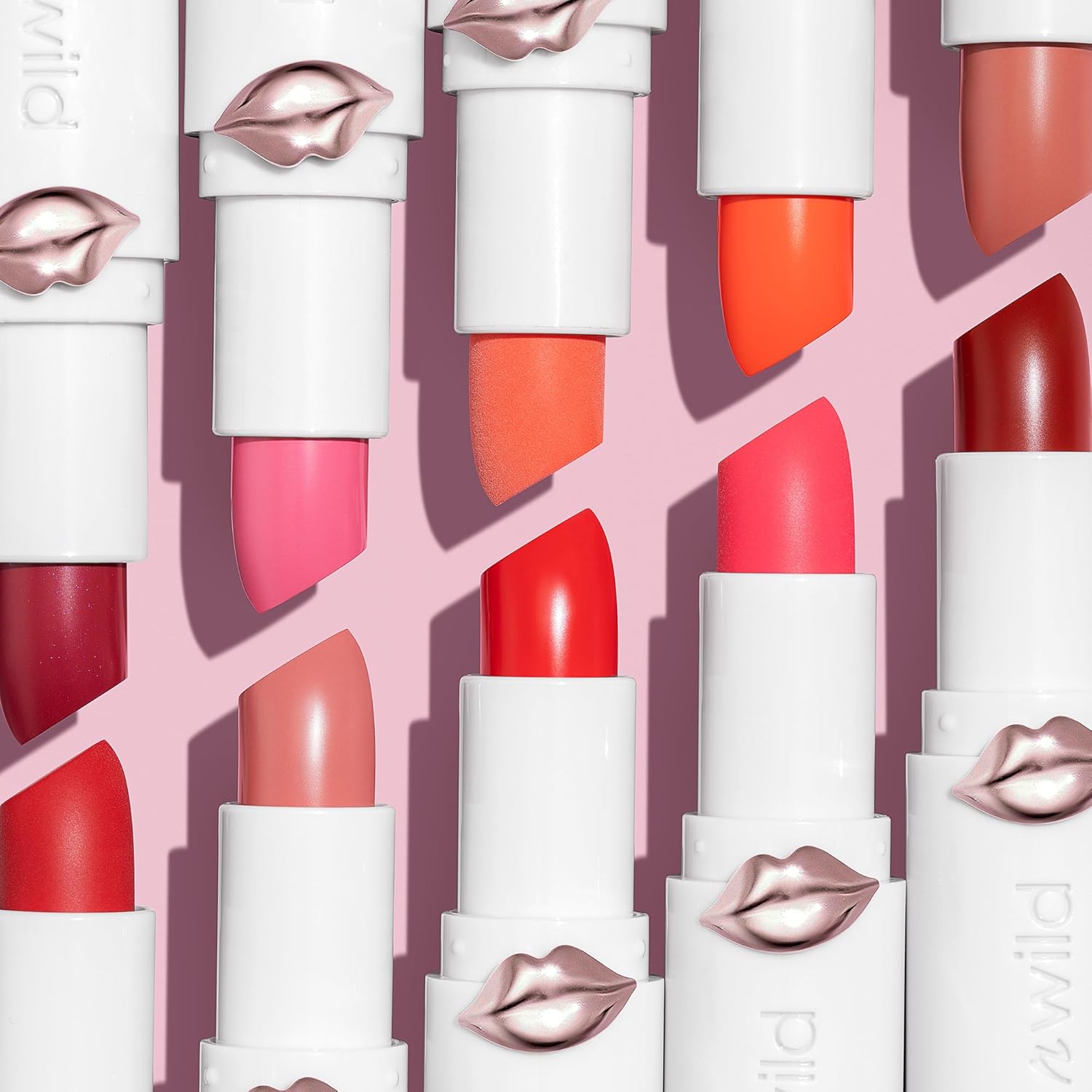 wet n wild Mega Last High-Shine Lipstick Lip Color, Infused with Seed Oils For a Nourishing High-Shine, Buildable & Blendable Creamy Color, Cruelty-Free & Vegan - Bellini Overflow - Image 4