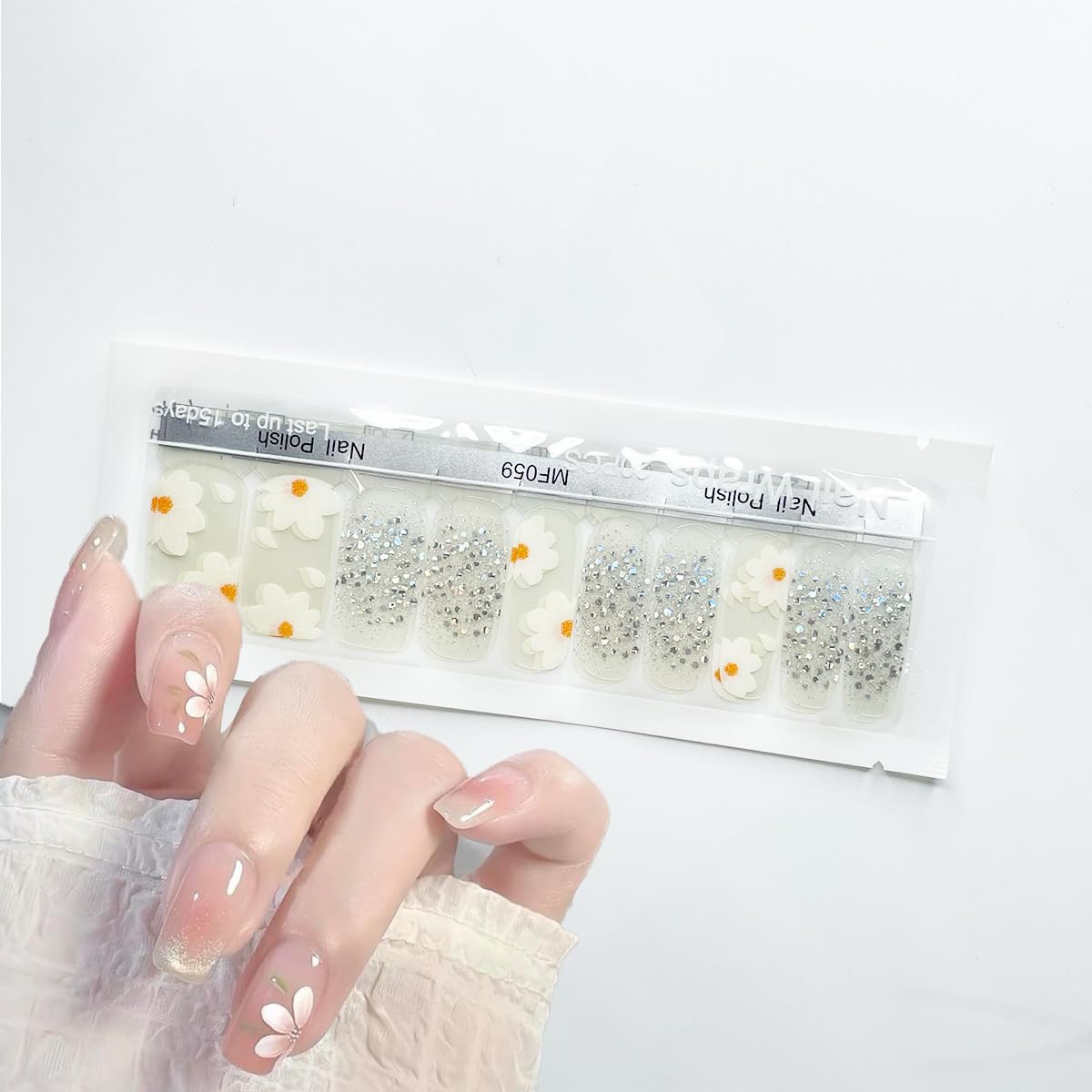 White Flowers Nail Polish Strips Full Wraps Stickers Spring Gel Nail Strips Floral Glitter Design Gel Nails Stickers for Nail Art Decoration Accessories No Uv Light Needed - Image 5