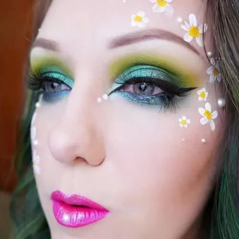 16-Color Emerald Green Glitter Matte Eyeshadow Palette for St. Patrick's Day & Cosplay Looks - Image 2