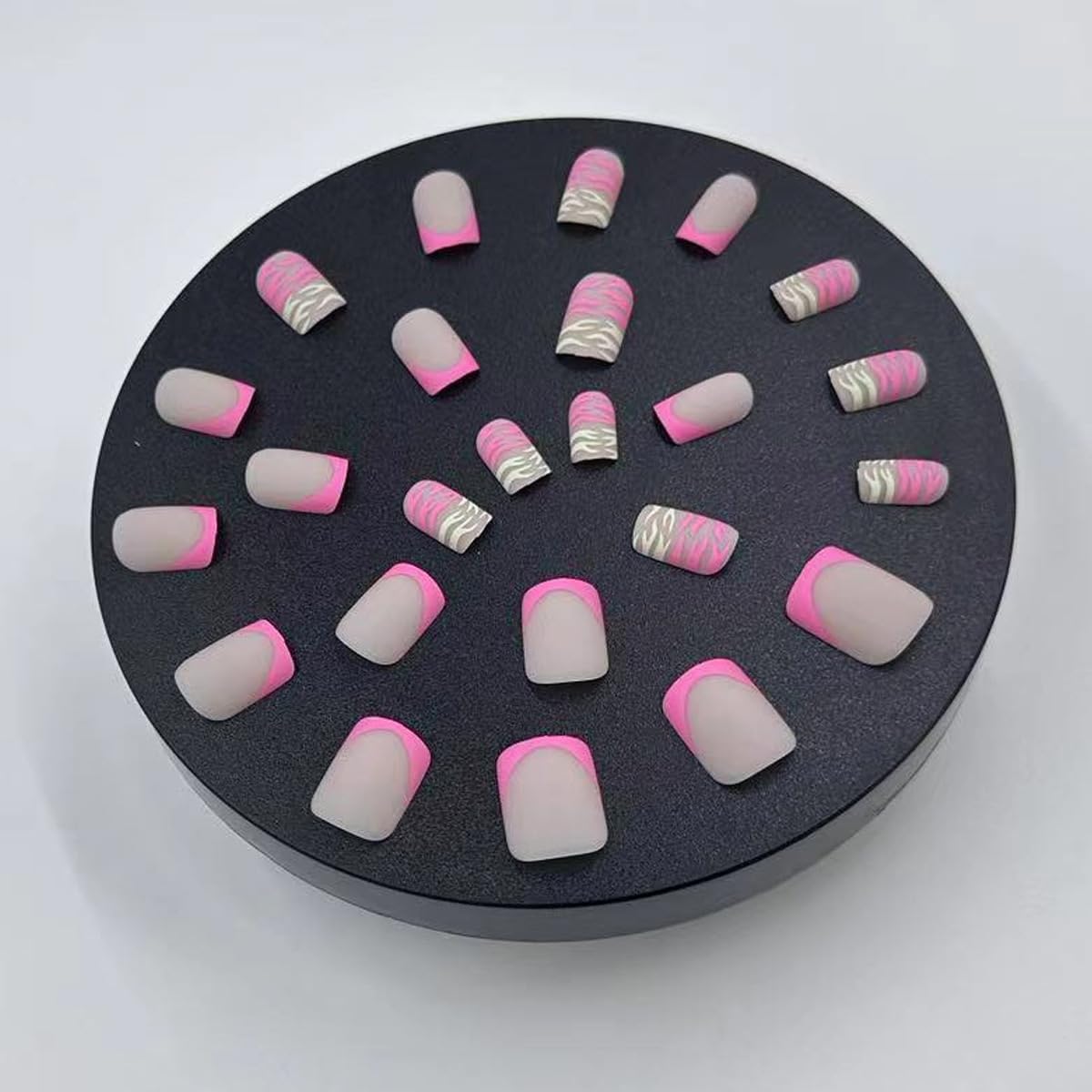 24 Pcs Short Square Frosted Pink Press-On Nails with Tiger Stripes Design for Women - Image 3