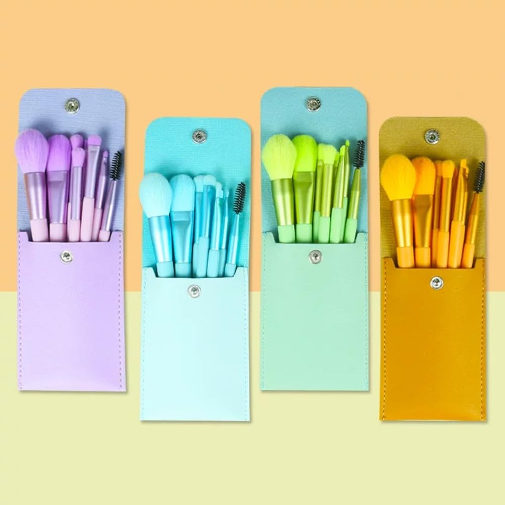 4-Piece Mini Travel Makeup Brush Set with Synthetic Fibers and Storage Bag - Image 7