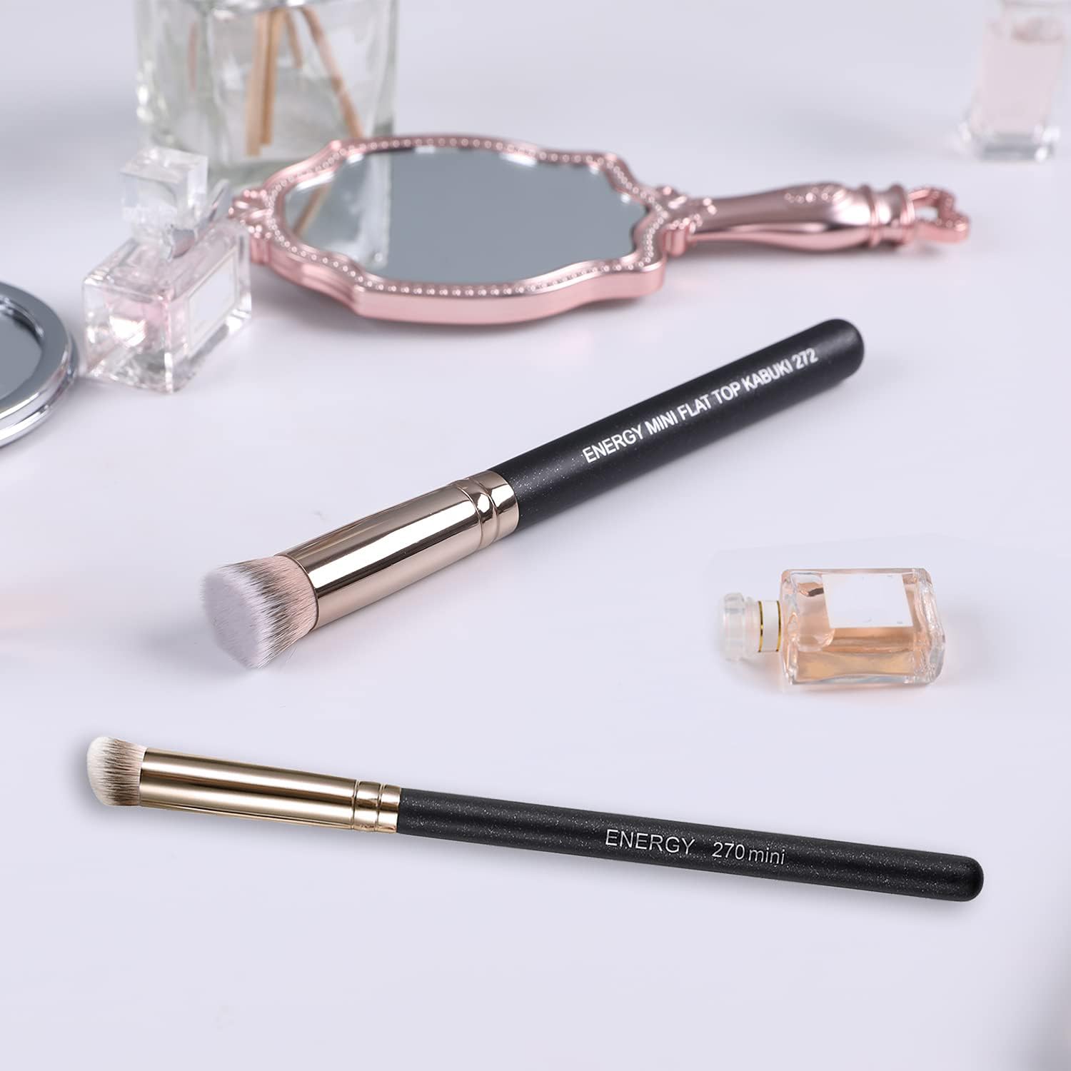 ENERGY 5-Piece Mini Kabuki Brush Set: Flat Top & Slant Concealer Brushes for Flawless Makeup Blending - Image 7