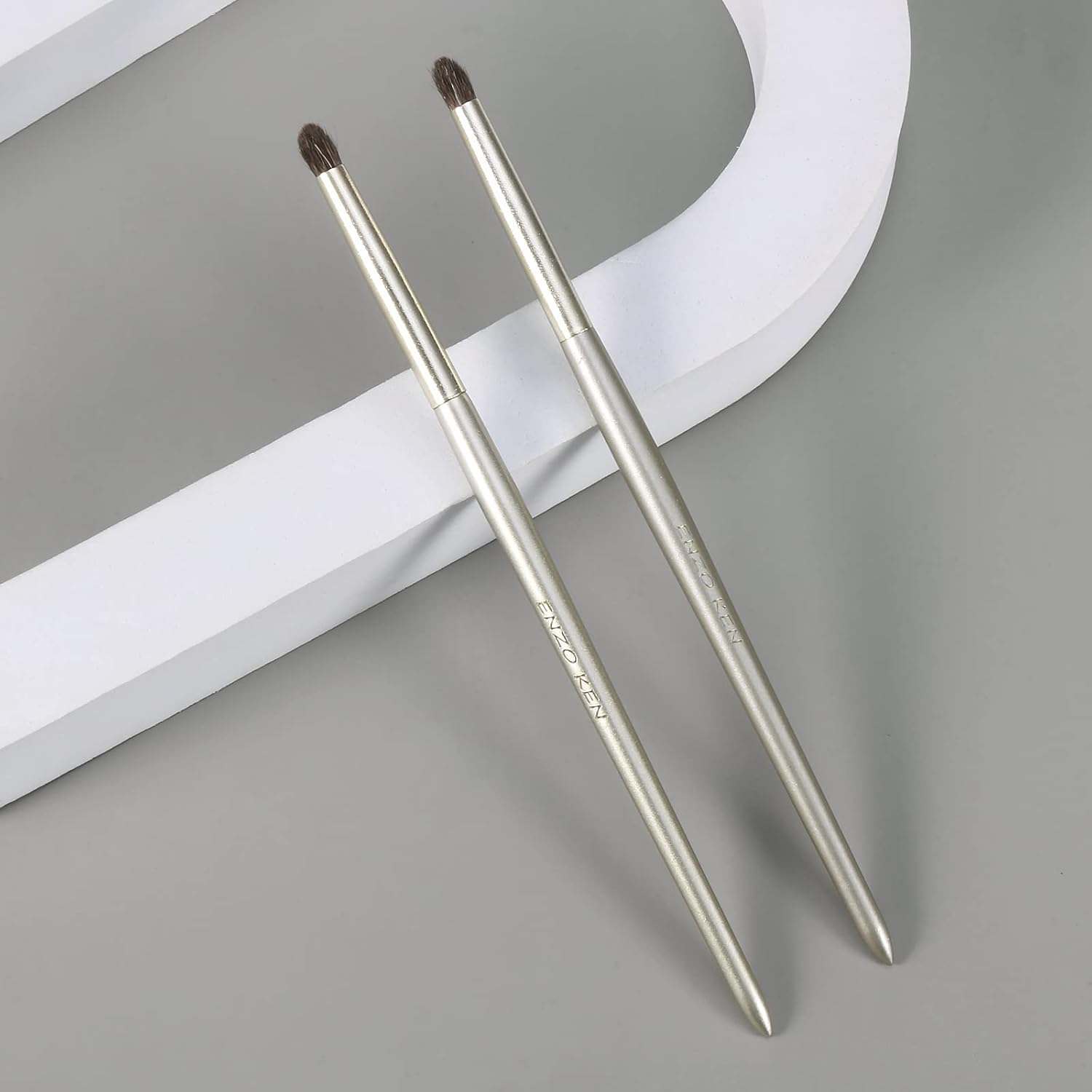 Natural Pony Hair Eye Shadow Brush, ENZO KEN Small Detail Eyeshadow Brush, Detailing Eye Shadow Brush, Mini Eye Smudge Brush, Corner Eyeshadow Brush, Eye Brushes, Eyeshadow Blending Brush. Gold, E204S - Image 8