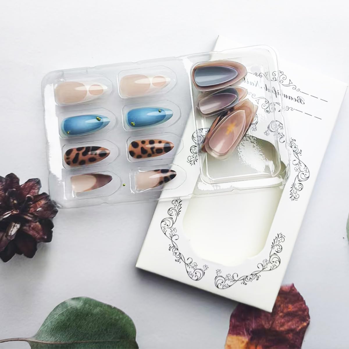 24 Pc Reusable Almond Shape Leopard Print 3D Gold Star Press-On Fake Nails Set - Image 4