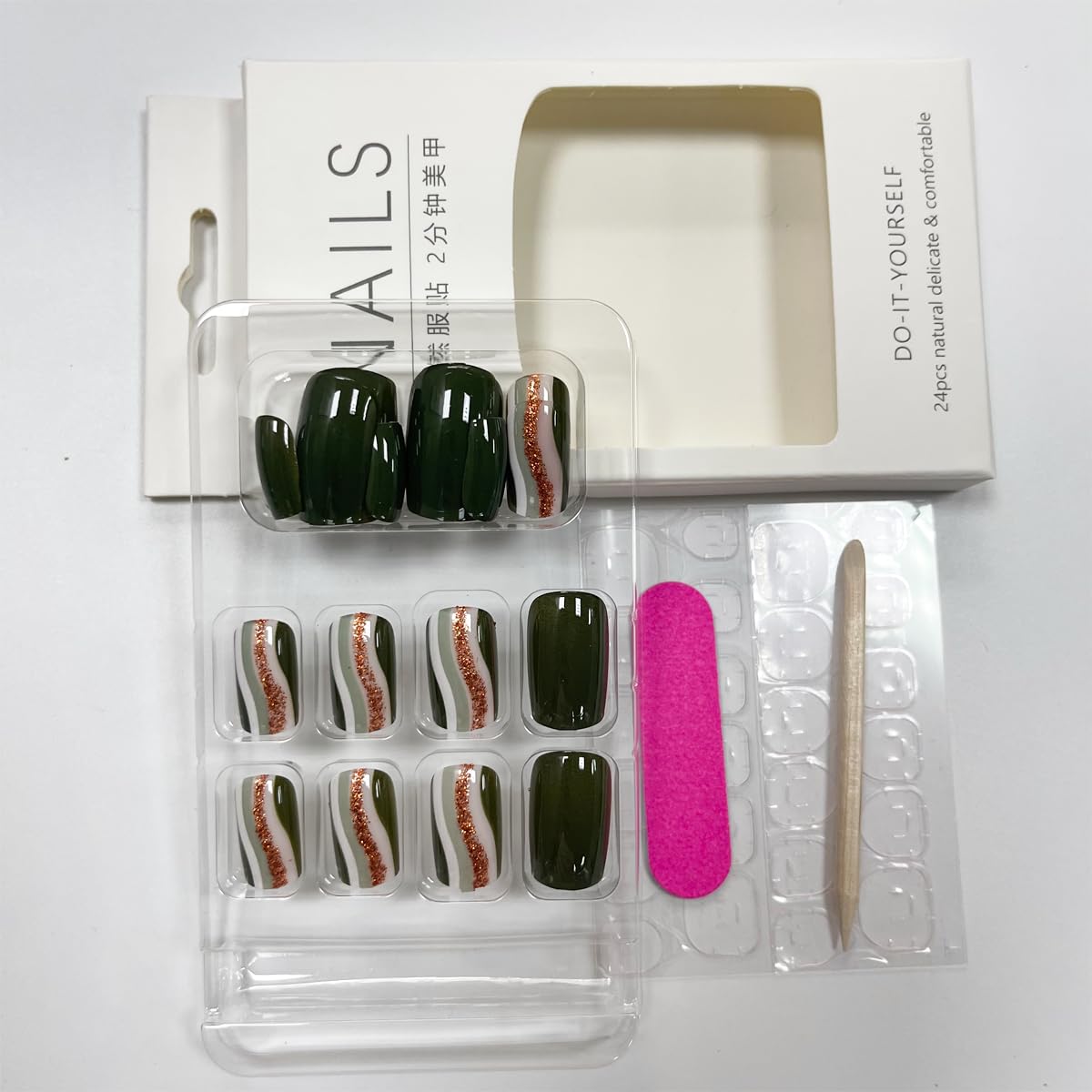 Green Short Square Press-On Nails 24pc Pack Gold Glitter Line Design Daily Wear - Image 5