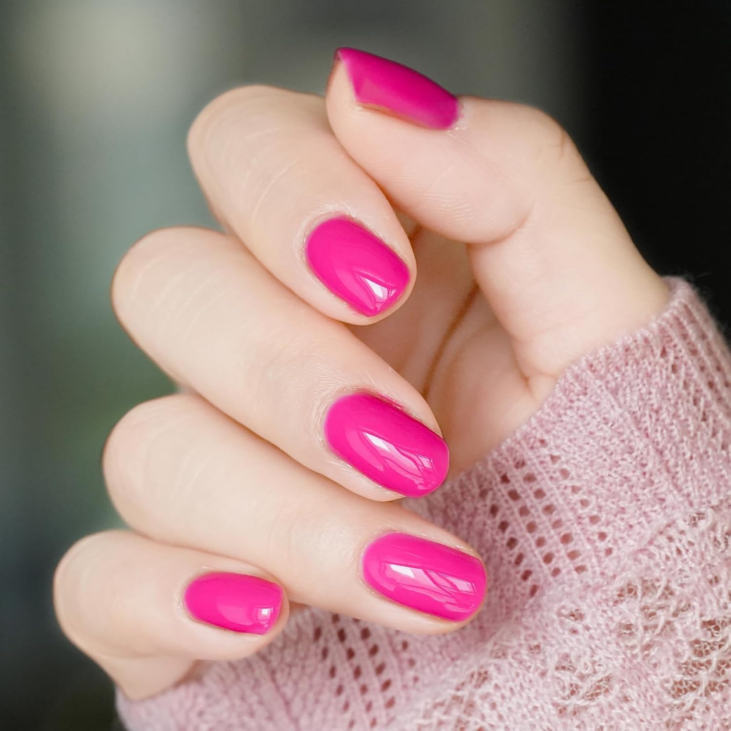 COSMOO 15ml Neon Pink Quick Dry Chip-Resistant Vegan Nail Polish Lacquer - Image 2