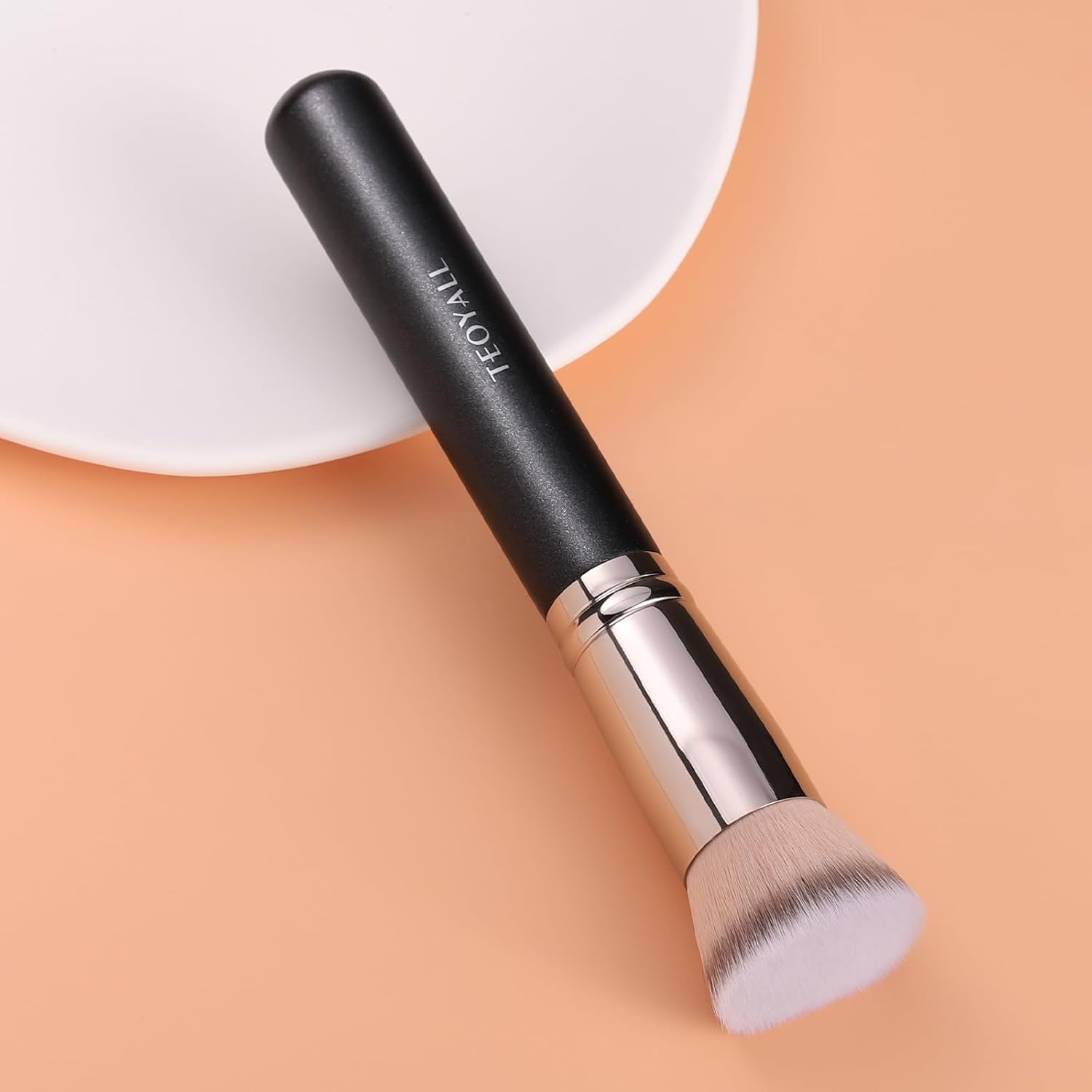 TEOYALL Premium Kabuki Foundation Brush with Ultra-Soft Dense Synthetic Bristles for Liquid and Cream Makeup - Image 6