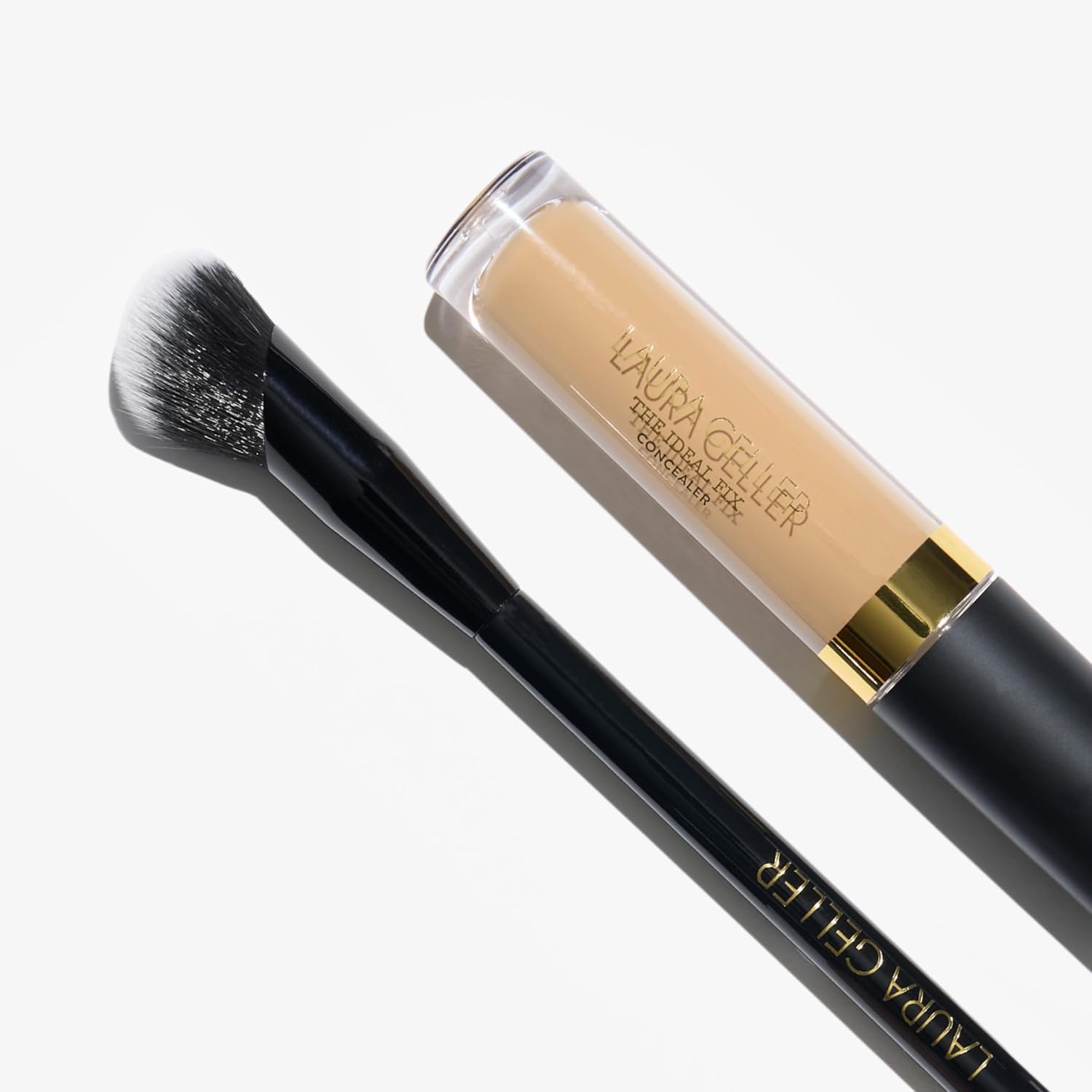 Laura Geller New York Under Cover Kit with Ideal Fix Concealer and Angled Brush 02 Fair - Image 5