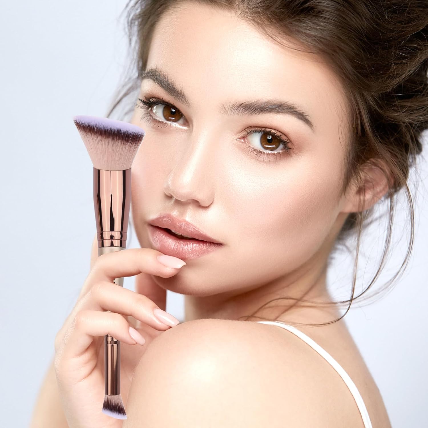 Luxe Hair Dual-Ended Angled Foundation and Concealer Brush for All Looks - Image 2