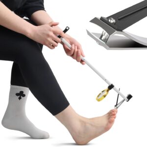 Long Handled Toenail Clippers Wide Jaw Opening, Free Bending, for Thick Nails, for The Seniors, Overweight, Disabled with Arthritis, Easy Reach Pedicure Auxiliary Tools (17" with Magnifier)