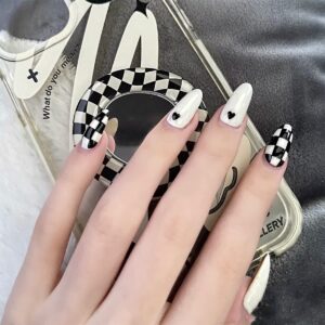 MISUD 24Pcs Medium Fake Nails, Oval Glossy False Nails, Checkerboard & Heart Press on Nails with Design, Black and White Lattice Acrylic Nails for Daily Use