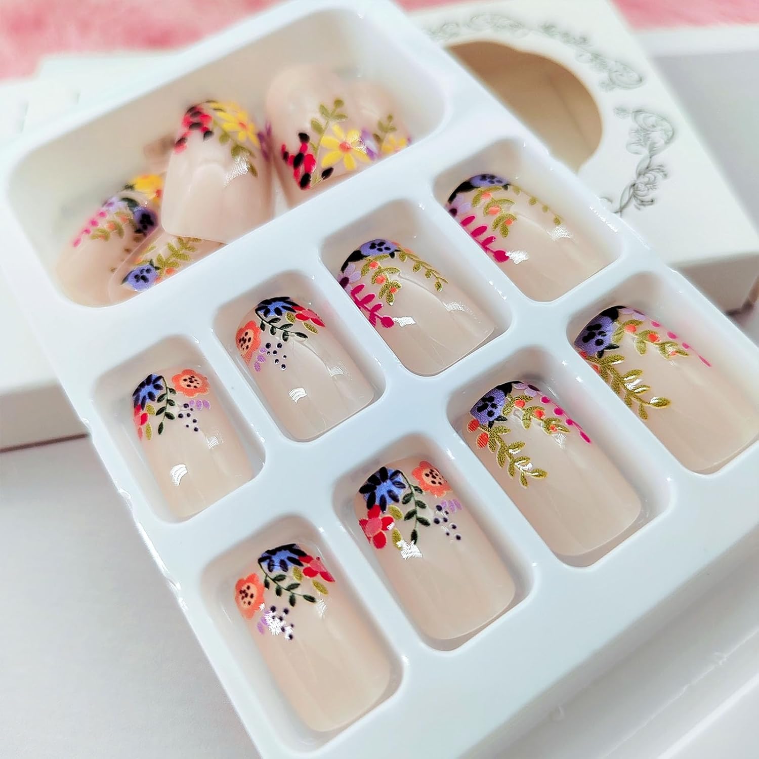 Glossy Flower Design Short Square Press on Nails - 24 Pcs Nude Artificial Full Cover Nails - Image 4