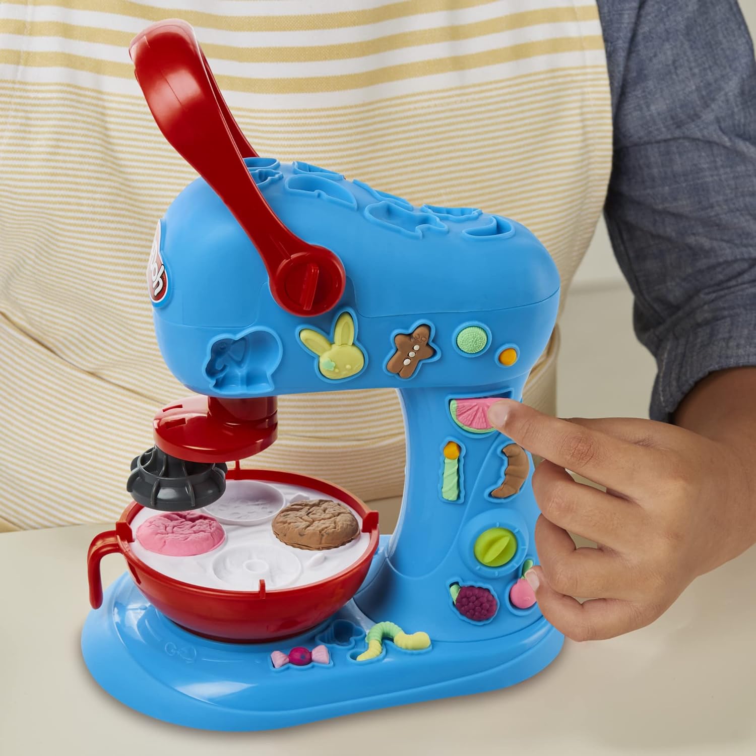 Play-Doh Kitchen Creations Cookie Baking Playset with Mixer 15 Cans 25 Tools Non-Toxic - Image 4