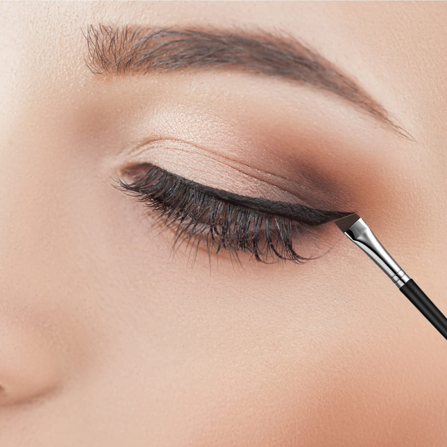 Fine Angled Eyeliner Brush Set, Precision Gel Eye Makeup Tool, Synthetic Bristles, Set of 5 - Image 4