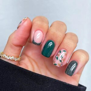 24Pcs French Tips Short Coffin Press on Nails with Sparkly Leaves Design, Glossy Glitter False Nails Gel Glue on Nails, Shine leaf Manicure Art Acrylic Fake Nails Stick on Nails for Women Girls