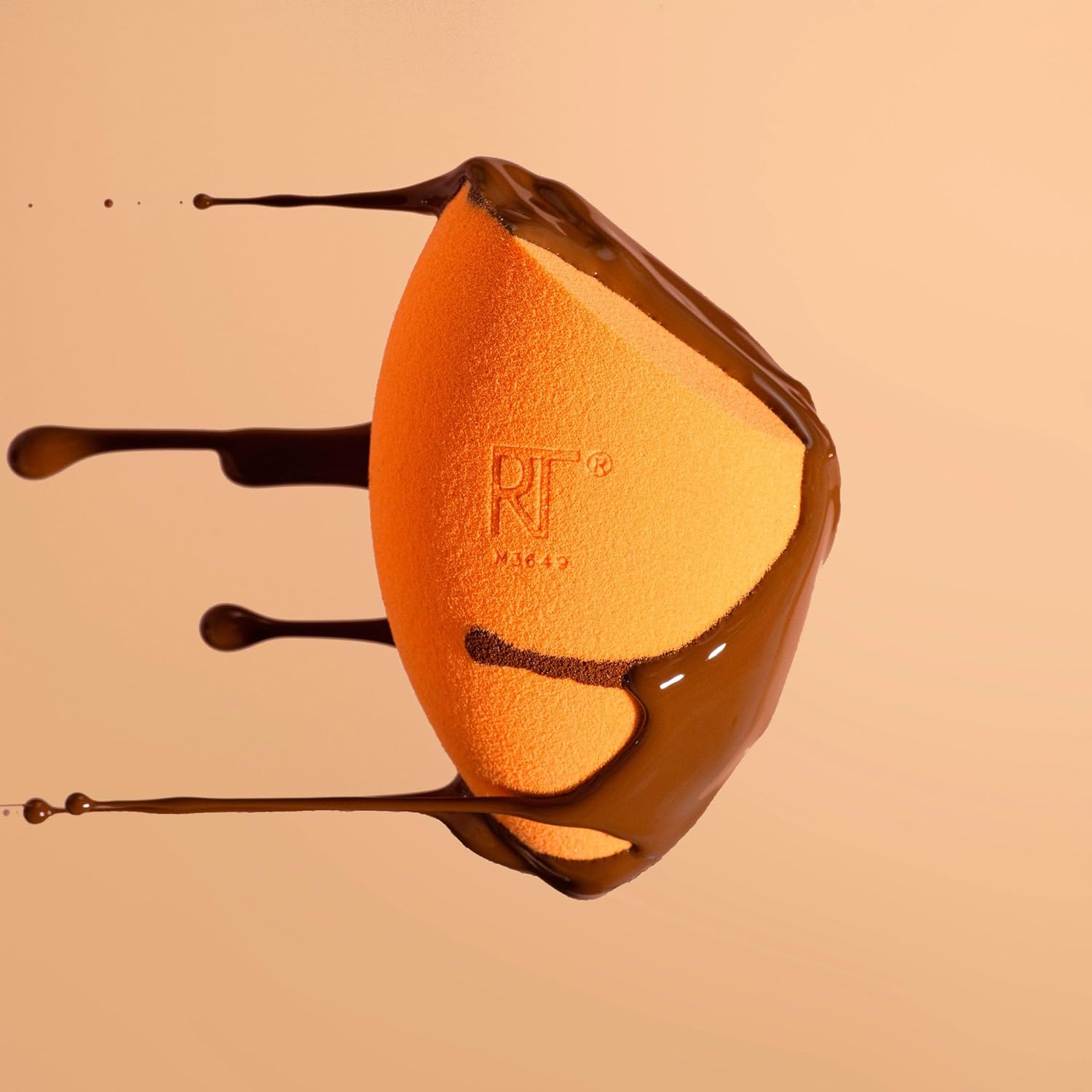 Real Techniques Miracle Complexion Sponge for Liquid & Cream Foundation, Latex-Free Foam, 1 Count, Orange - Image 11