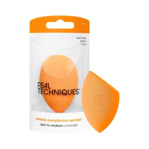 Real Techniques Miracle Complexion Sponge, Makeup Blending Sponge, For Liquid & Cream Foundation, Offers Light To Medium Coverage, Natural, Dewy Makeup, Orange Sponge, Latex-Free Foam, 1 Count