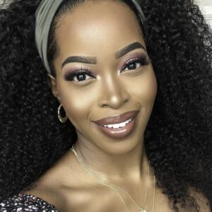 KLAIYI Afro Kinky Curly 3/4 Half Wig Human Hair Glueless Wear and Go Wig with or without Headband Natural Curls Non Lace Front Full Machine Made Ready to Go Beginner Friendly 180% Density Full 20Inch