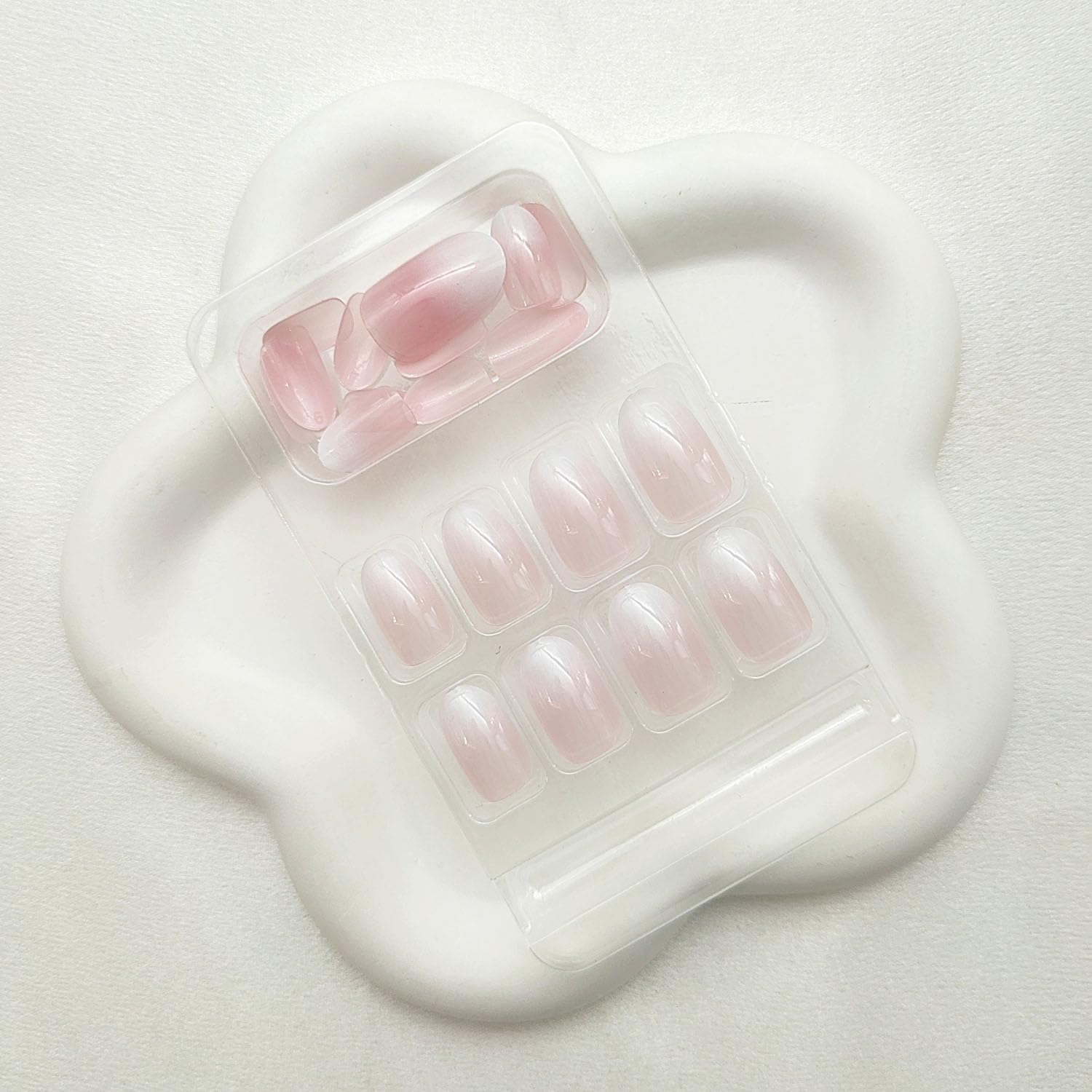 Glossy Pink White Ombre Short Oval Press On Nails Set 24 Pcs Women - Image 2