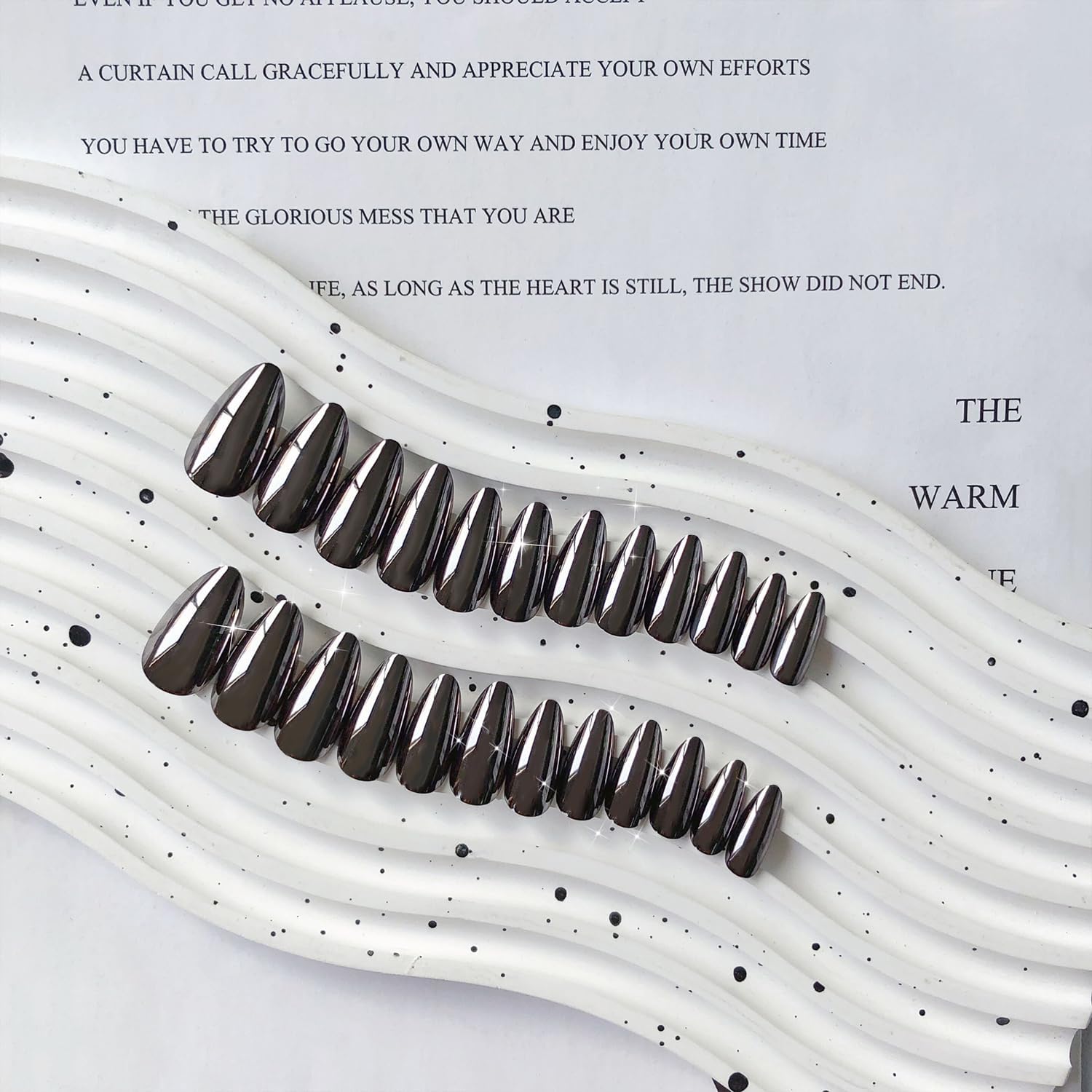 Almond Chrome Glazed Mirror Metal Black Press on Nails Medium Length Reusable Acrylic Set - Image 4