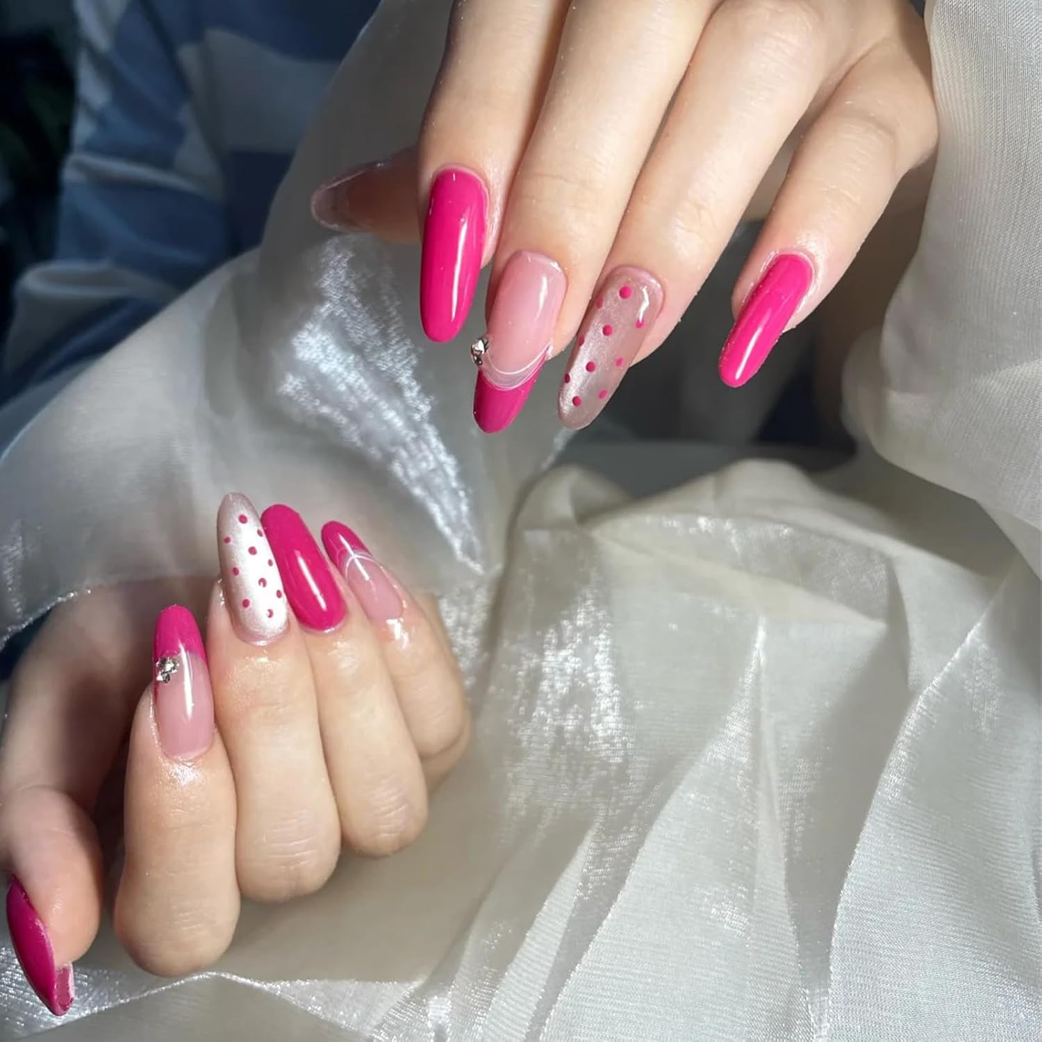 COSMOO 15ml Neon Pink Quick Dry Chip-Resistant Vegan Nail Polish Lacquer - Image 3