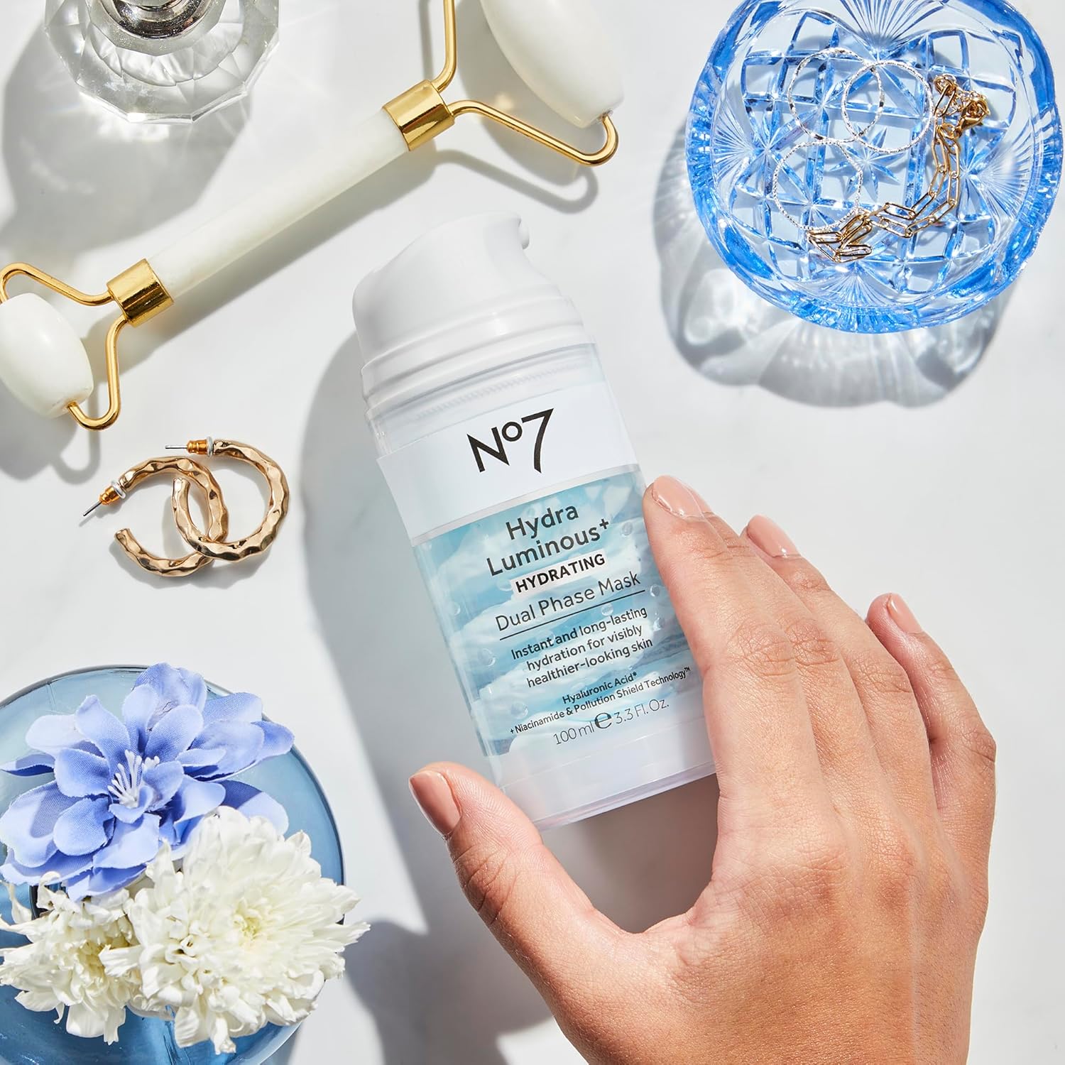 No7 HydraLuminous+ Dual Phase Face Mask Hyaluronic Acid Vitamin B3 3.5 Fl Oz - Image 6
