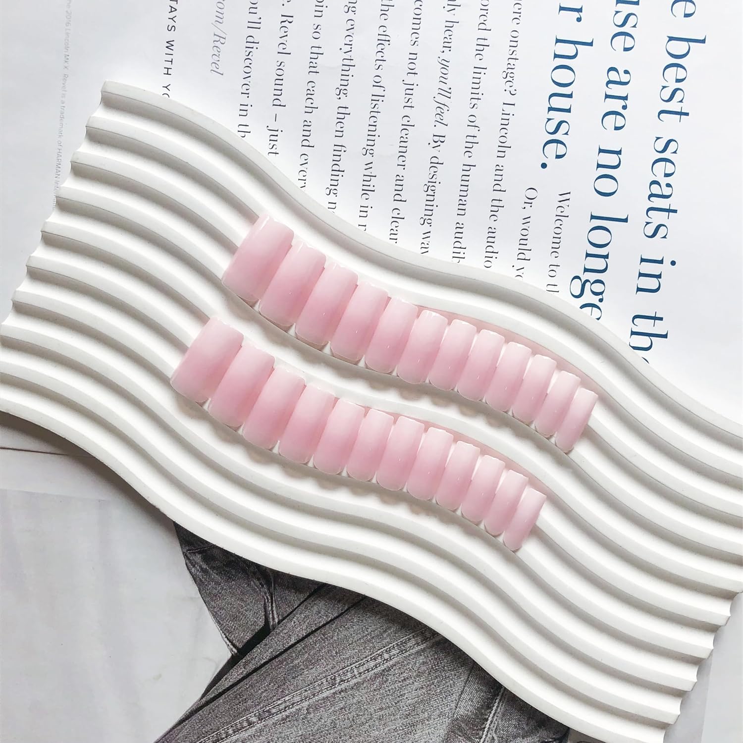 KQueenest 24 Pcs Long Square Ombre Pink Gradient French Press On Nails Set - Image 3