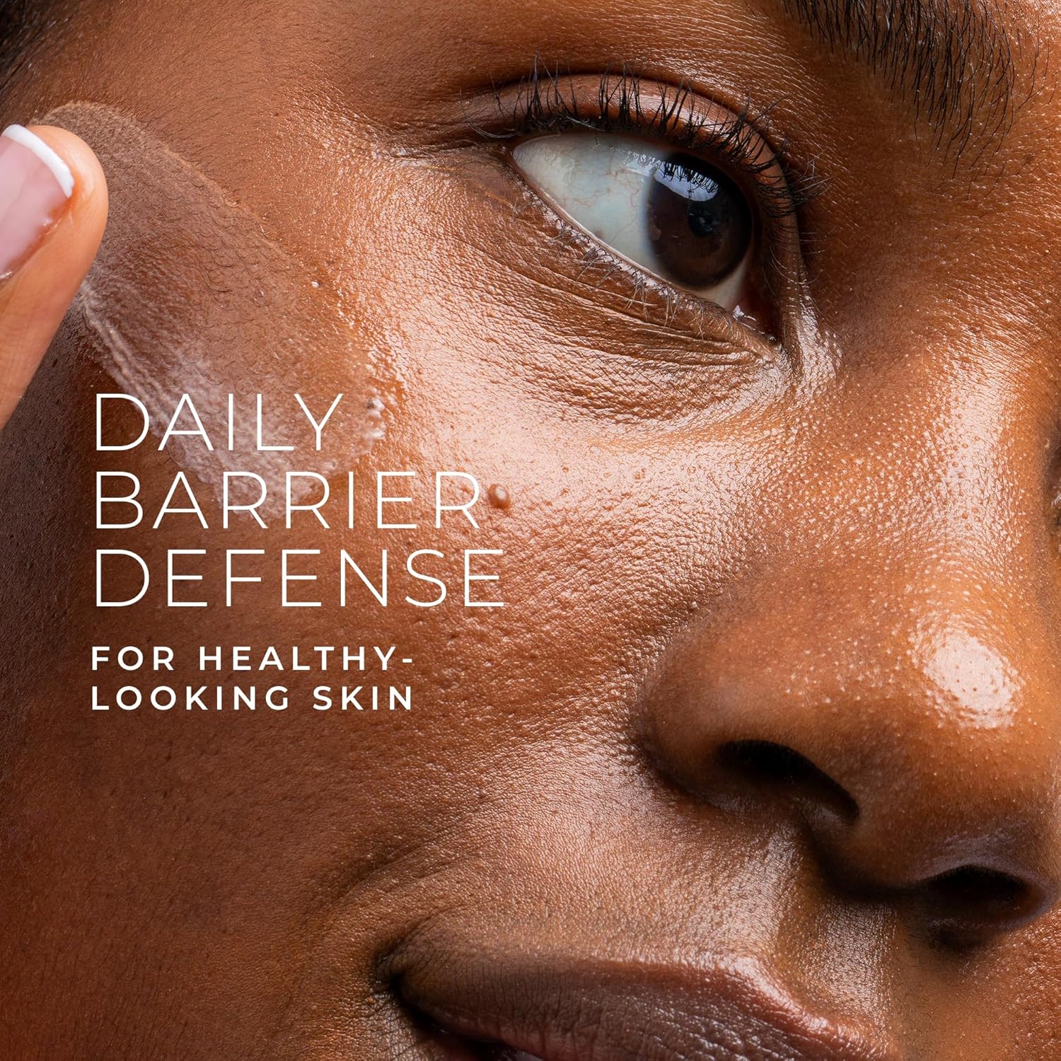 RoC Barrier Renew Day Cream SPF 30 2.5 oz with Ceramides, Prebiotics, and Retinol Eye Cream Packette - Image 2