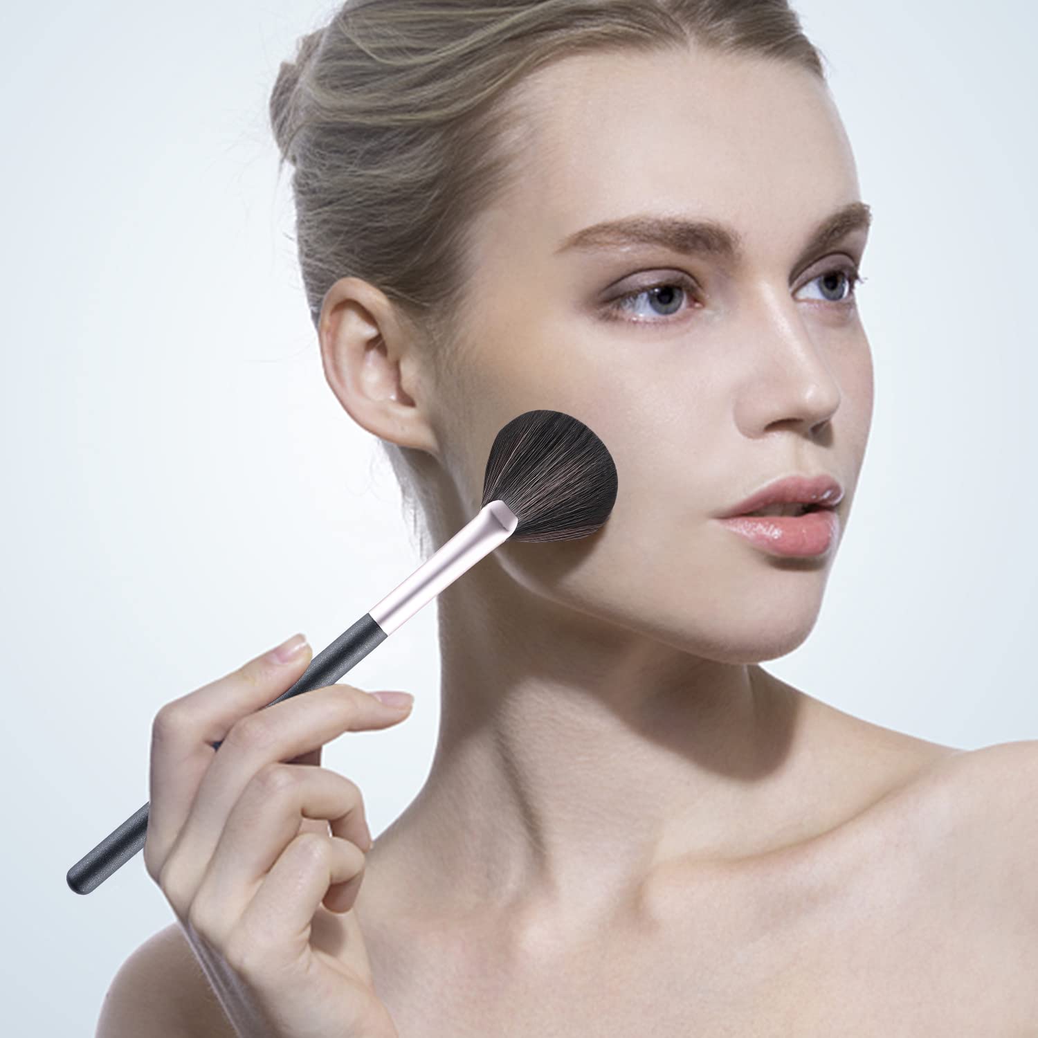 Soft Vegan Synthetic Fan Makeup Brush for Face and Eyes Professional Blush Application - Image 6
