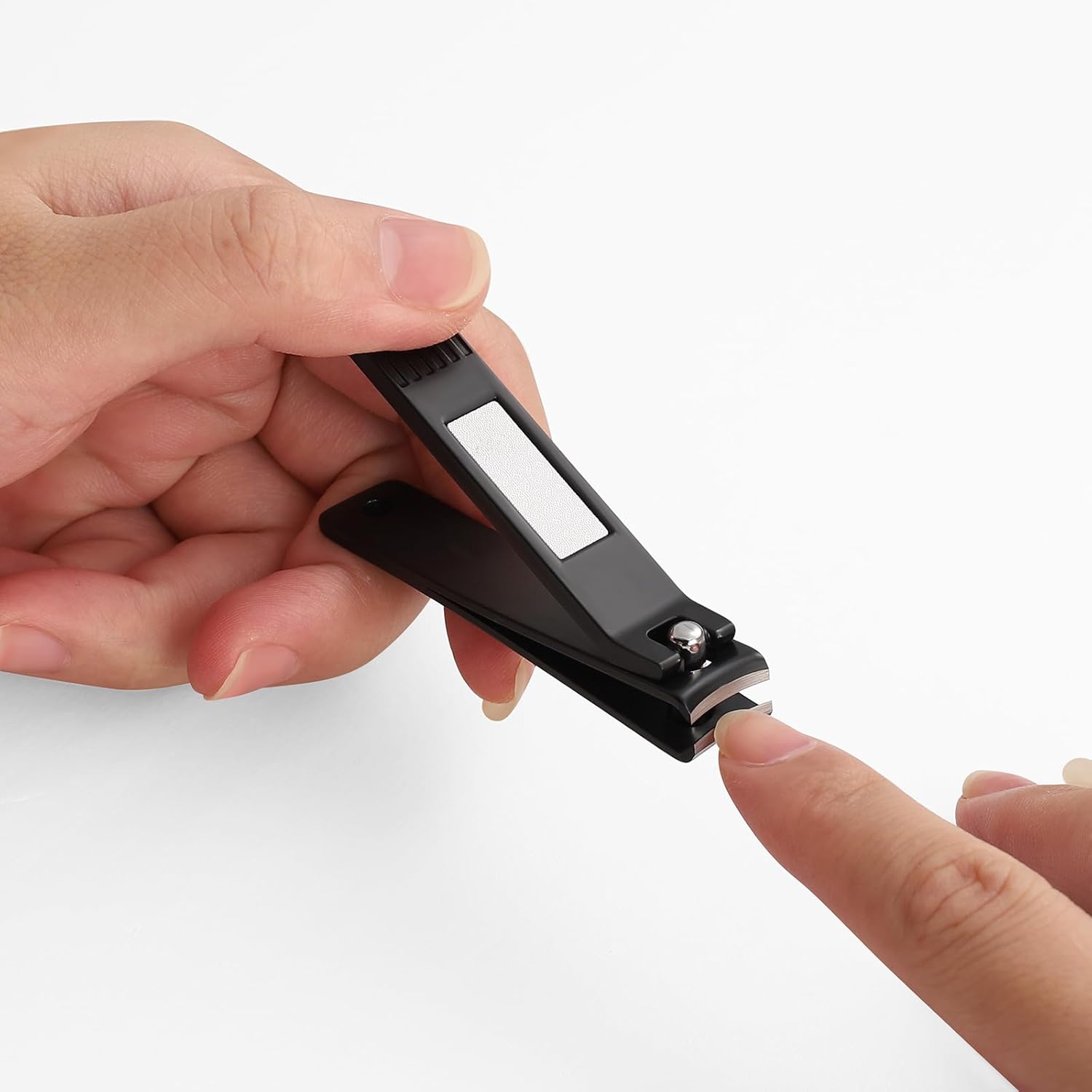 Ultra Sharp Curved Blade Nail Clippers Set for Fingernails and Toenails Black Tin Case - Image 5