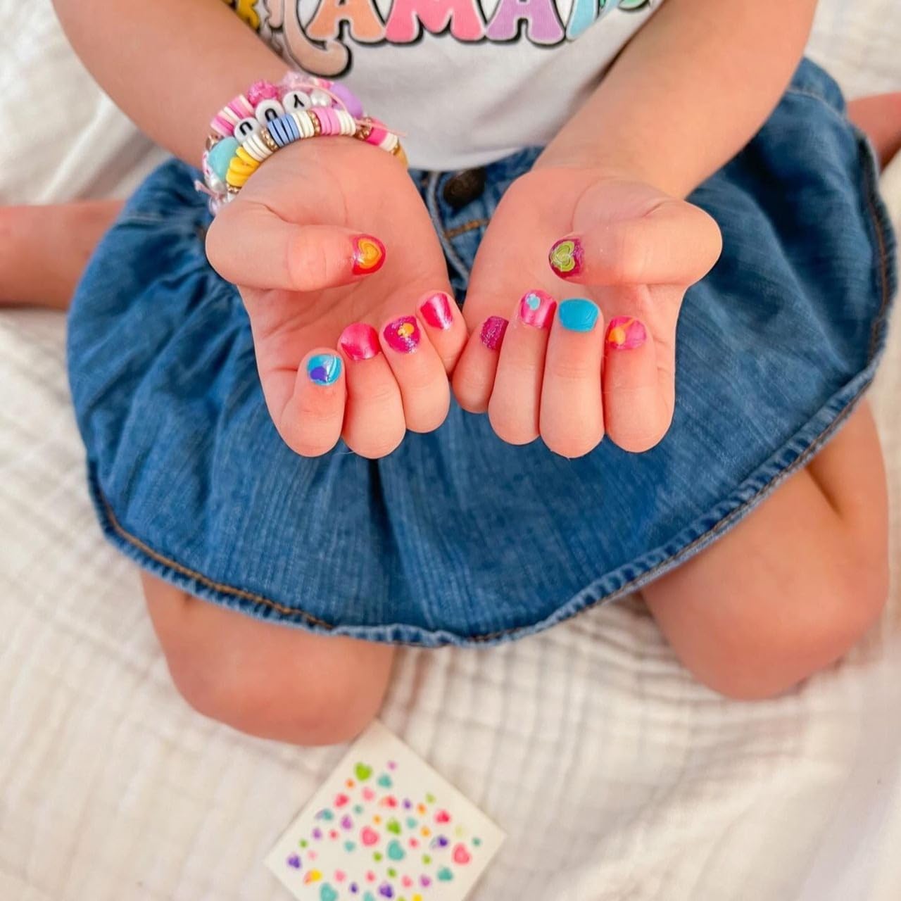 Piggy Paint Non-Toxic Girls Nail Polish Set 4 Colors with Nail Art Vegan Safe - Image 7